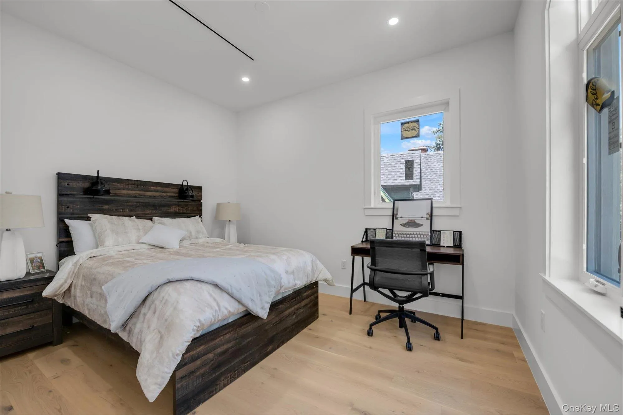 8366 Charlecote Ridge, New York, NY, 3 Bedrooms Bedrooms, 7 Rooms Rooms,4 BathroomsBathrooms,Residential,For Rent,Charlecote,0,1045162 8366 Charlecote Ridge, New York, NY, 3 Bedrooms Bedrooms, 7 Rooms Rooms,4 BathroomsBathrooms,Residential,For Rent,Charlecote,0,1045162