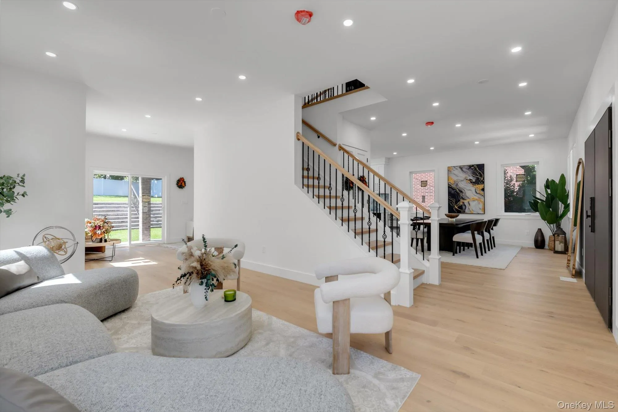 8366 Charlecote Ridge, New York, NY, 3 Bedrooms Bedrooms, 7 Rooms Rooms,4 BathroomsBathrooms,Residential,For Rent,Charlecote,0,1045162 8366 Charlecote Ridge, New York, NY, 3 Bedrooms Bedrooms, 7 Rooms Rooms,4 BathroomsBathrooms,Residential,For Rent,Charlecote,0,1045162
