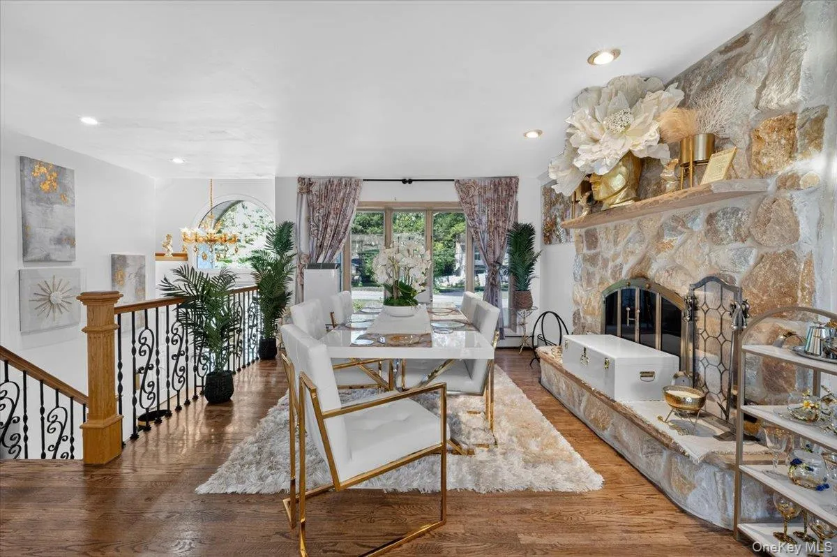 45 Dietz Avenue, Brookhaven, NY, 5 Bedrooms Bedrooms, 12 Rooms Rooms,4 BathroomsBathrooms,Residential,For Rent,Dietz,0,1045164 45 Dietz Avenue, Brookhaven, NY, 5 Bedrooms Bedrooms, 12 Rooms Rooms,4 BathroomsBathrooms,Residential,For Rent,Dietz,0,1045164