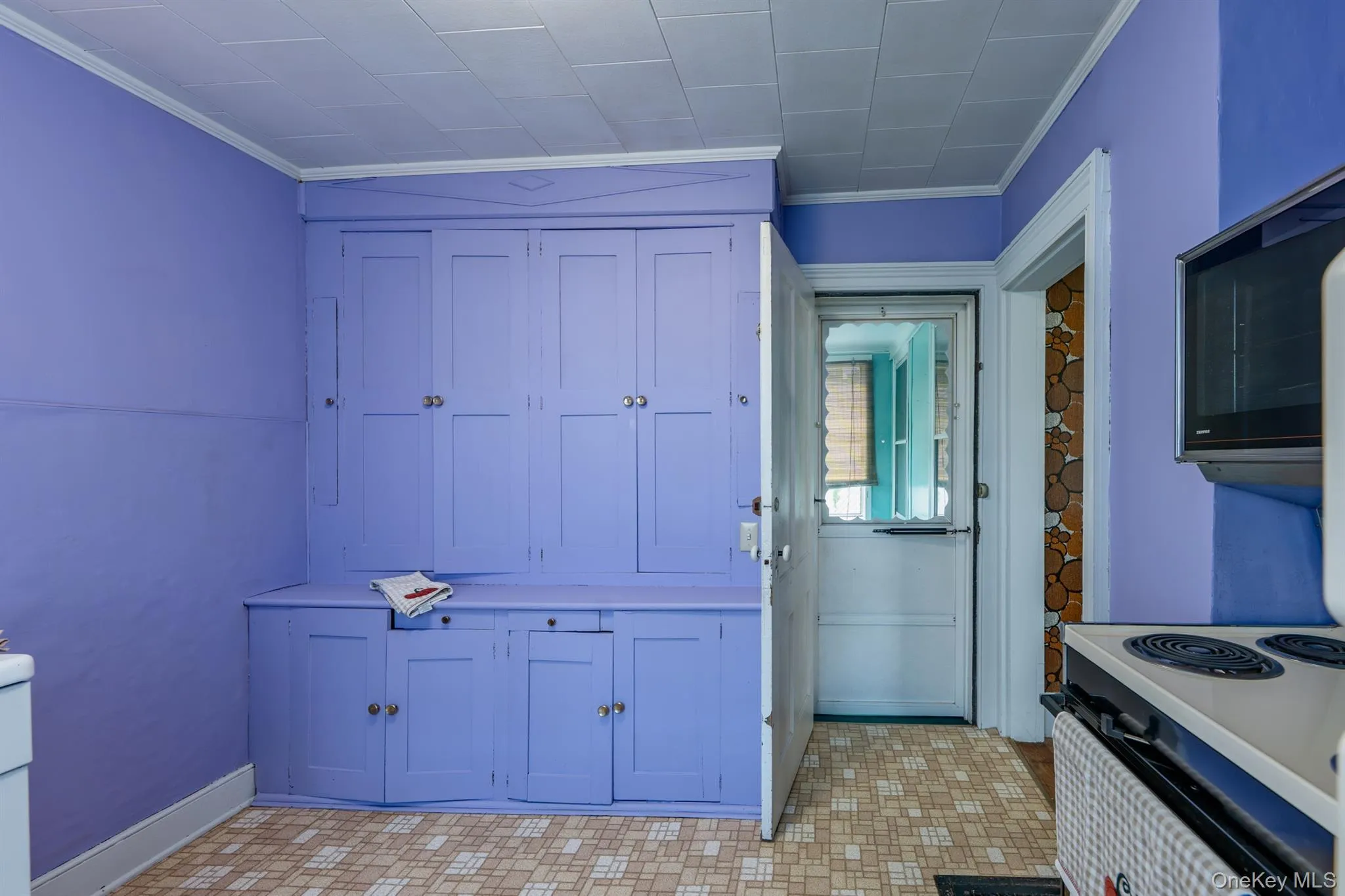 144 Henry Street, Kingston, NY, 4 Bedrooms Bedrooms, 7 Rooms Rooms,2 BathroomsBathrooms,Residential,For Rent,Henry,0,1045165 144 Henry Street, Kingston, NY, 4 Bedrooms Bedrooms, 7 Rooms Rooms,2 BathroomsBathrooms,Residential,For Rent,Henry,0,1045165