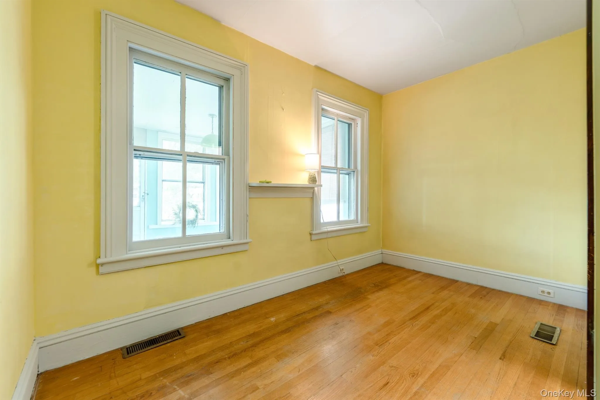 144 Henry Street, Kingston, NY, 4 Bedrooms Bedrooms, 7 Rooms Rooms,2 BathroomsBathrooms,Residential,For Rent,Henry,0,1045165 144 Henry Street, Kingston, NY, 4 Bedrooms Bedrooms, 7 Rooms Rooms,2 BathroomsBathrooms,Residential,For Rent,Henry,0,1045165