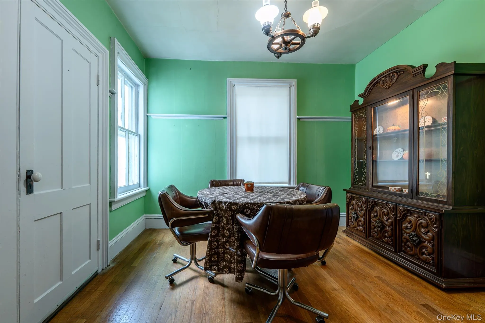 144 Henry Street, Kingston, NY, 4 Bedrooms Bedrooms, 7 Rooms Rooms,2 BathroomsBathrooms,Residential,For Rent,Henry,0,1045165 144 Henry Street, Kingston, NY, 4 Bedrooms Bedrooms, 7 Rooms Rooms,2 BathroomsBathrooms,Residential,For Rent,Henry,0,1045165