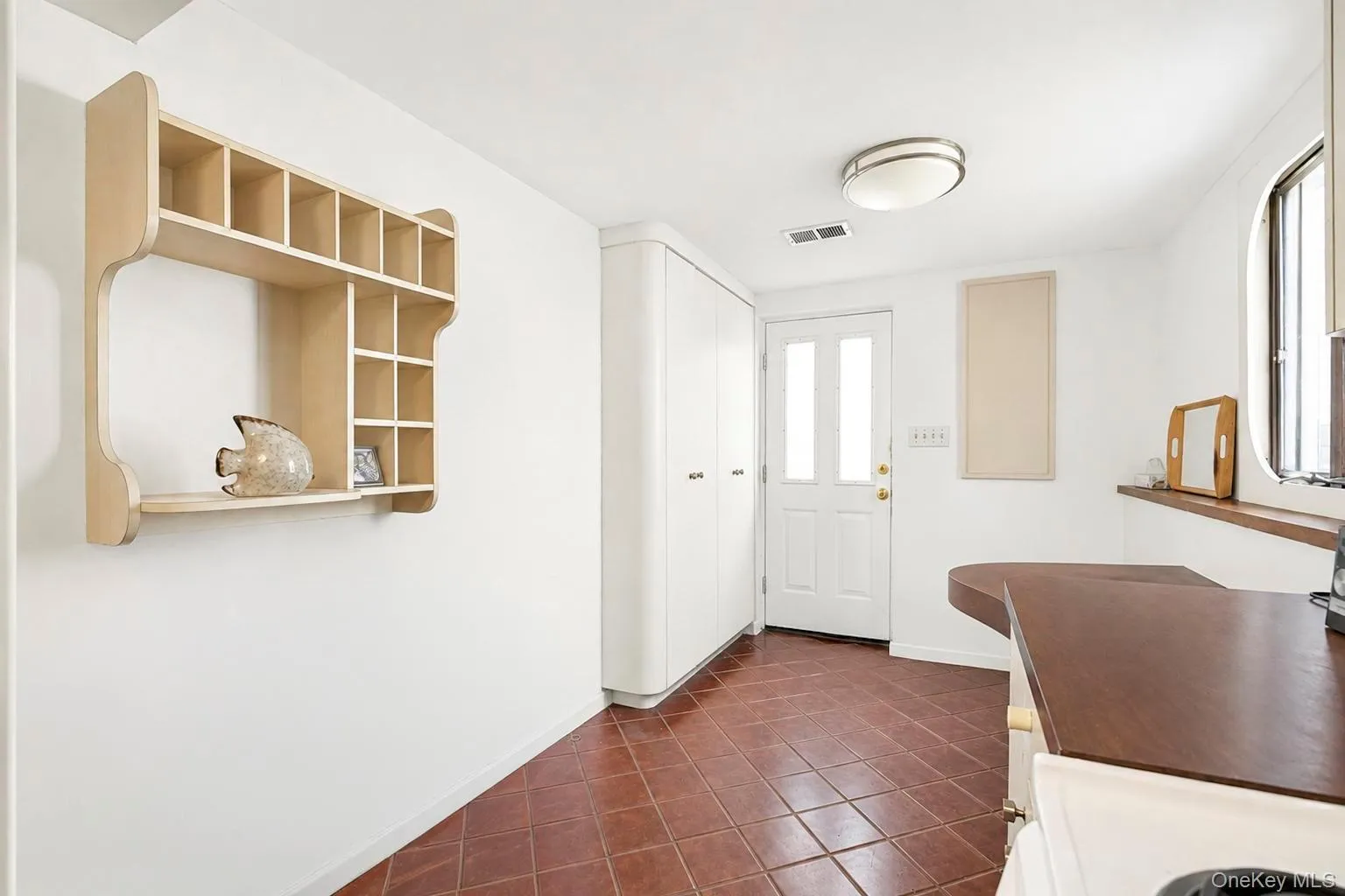 11 Verbena Court, Oyster Bay, NY, 3 Bedrooms Bedrooms, 10 Rooms Rooms,4 BathroomsBathrooms,Residential,For Rent,Verbena,0,1045166 11 Verbena Court, Oyster Bay, NY, 3 Bedrooms Bedrooms, 10 Rooms Rooms,4 BathroomsBathrooms,Residential,For Rent,Verbena,0,1045166