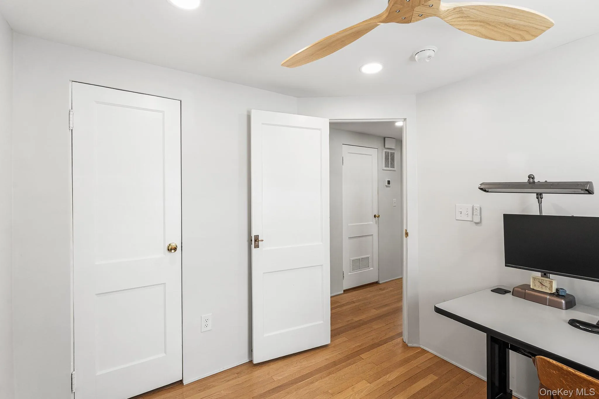 5 Maple Avenue, Ramapo, NY, 3 Bedrooms Bedrooms, 6 Rooms Rooms,2 BathroomsBathrooms,Residential,For Rent,Maple,0,1045168 5 Maple Avenue, Ramapo, NY, 3 Bedrooms Bedrooms, 6 Rooms Rooms,2 BathroomsBathrooms,Residential,For Rent,Maple,0,1045168