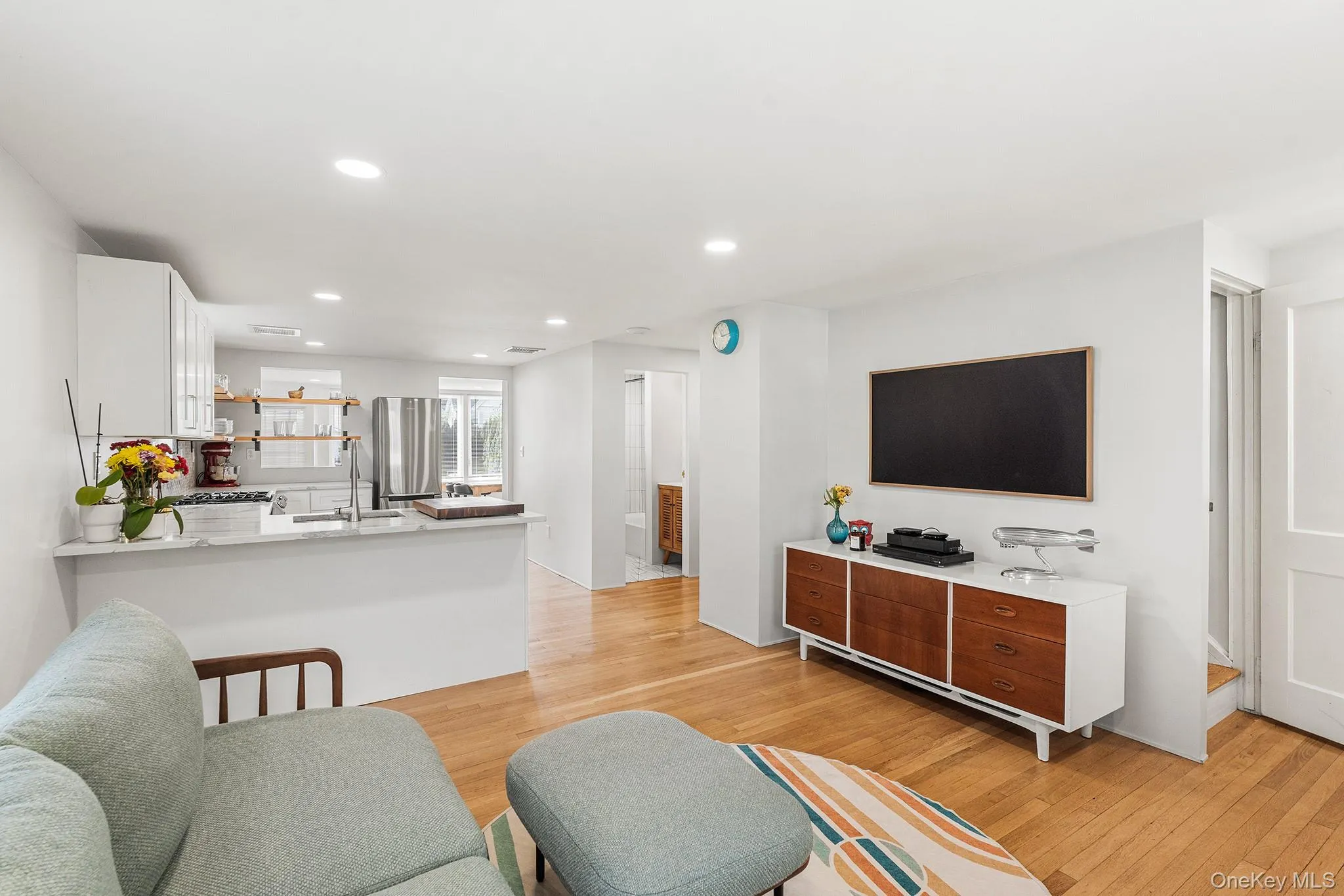 5 Maple Avenue, Ramapo, NY, 3 Bedrooms Bedrooms, 6 Rooms Rooms,2 BathroomsBathrooms,Residential,For Rent,Maple,0,1045168 5 Maple Avenue, Ramapo, NY, 3 Bedrooms Bedrooms, 6 Rooms Rooms,2 BathroomsBathrooms,Residential,For Rent,Maple,0,1045168