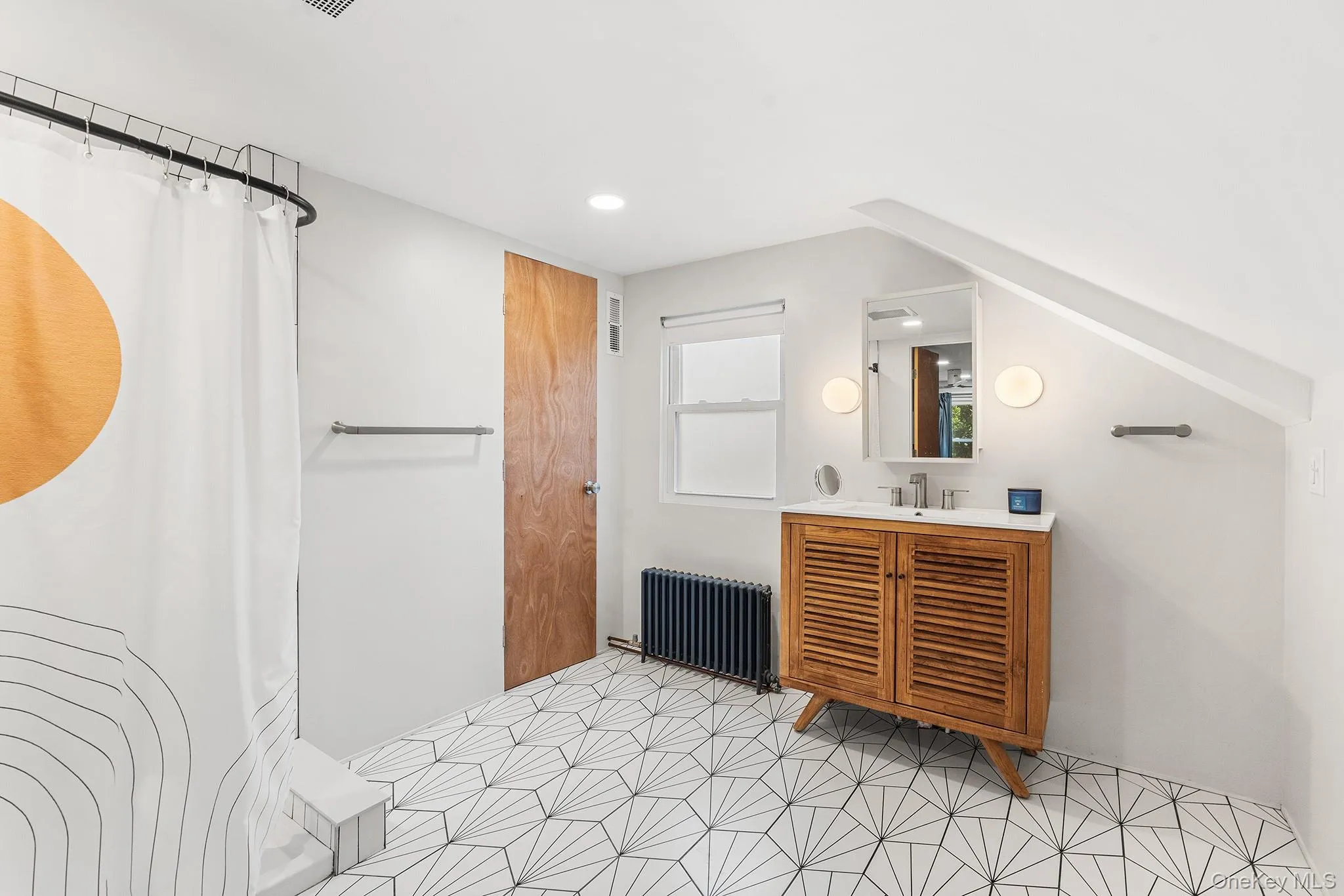 5 Maple Avenue, Ramapo, NY, 3 Bedrooms Bedrooms, 6 Rooms Rooms,2 BathroomsBathrooms,Residential,For Rent,Maple,0,1045168 5 Maple Avenue, Ramapo, NY, 3 Bedrooms Bedrooms, 6 Rooms Rooms,2 BathroomsBathrooms,Residential,For Rent,Maple,0,1045168