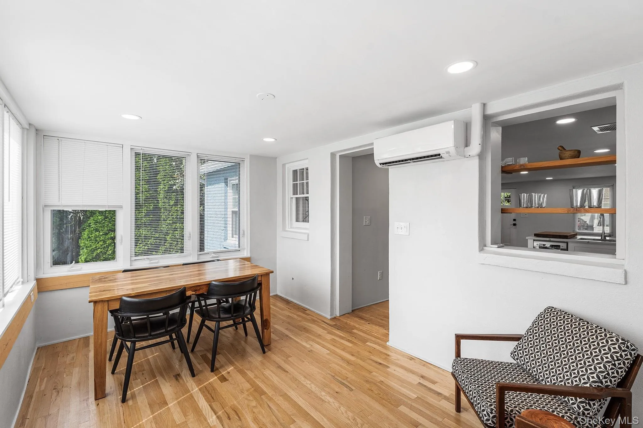 5 Maple Avenue, Ramapo, NY, 3 Bedrooms Bedrooms, 6 Rooms Rooms,2 BathroomsBathrooms,Residential,For Rent,Maple,0,1045168 5 Maple Avenue, Ramapo, NY, 3 Bedrooms Bedrooms, 6 Rooms Rooms,2 BathroomsBathrooms,Residential,For Rent,Maple,0,1045168