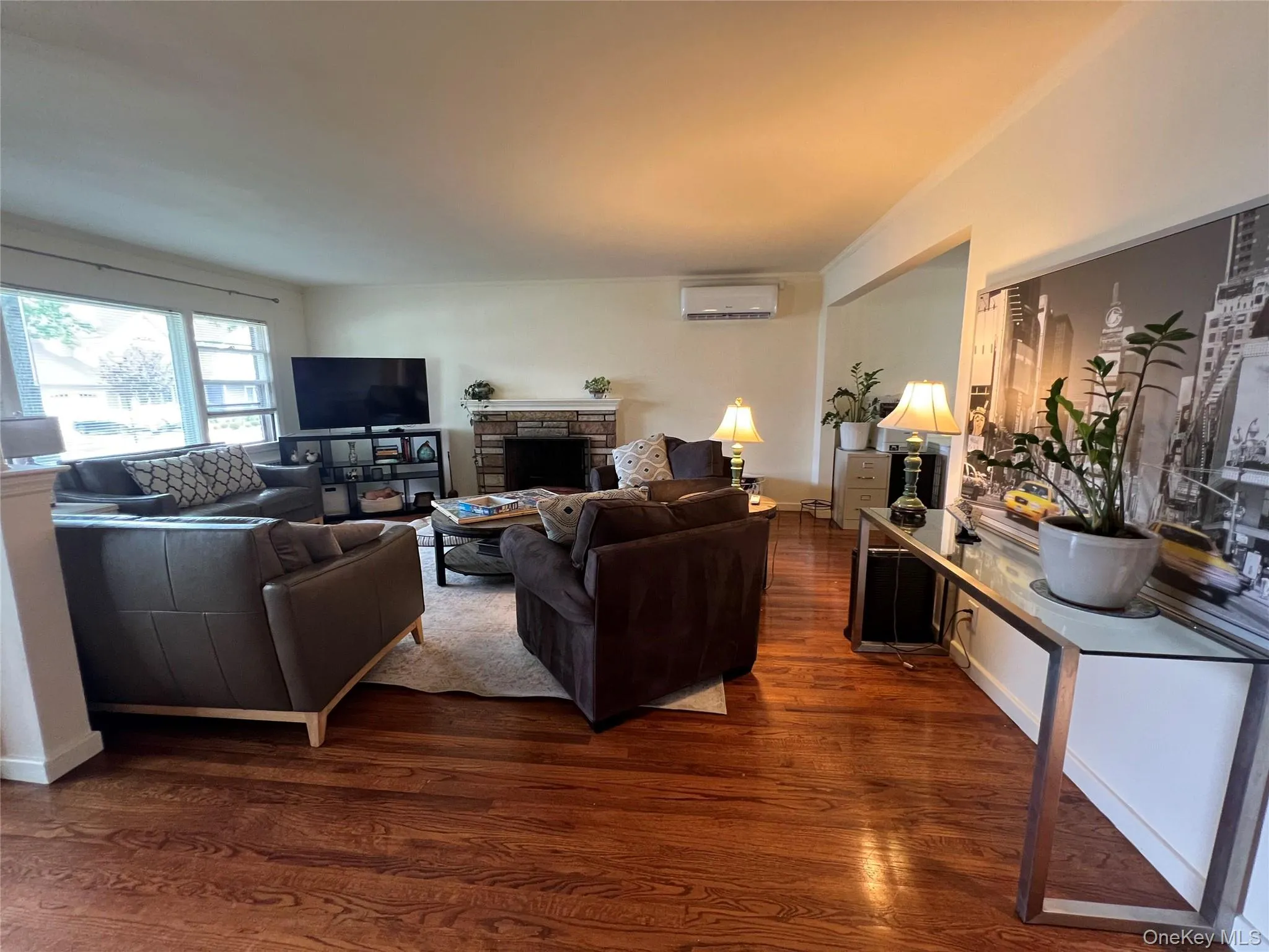 140 Hayes Street, Hempstead, NY, 3 Bedrooms Bedrooms, 7 Rooms Rooms,2 BathroomsBathrooms,Residential Lease,For Rent,Hayes,0,1045172 140 Hayes Street, Hempstead, NY, 3 Bedrooms Bedrooms, 7 Rooms Rooms,2 BathroomsBathrooms,Residential Lease,For Rent,Hayes,0,1045172