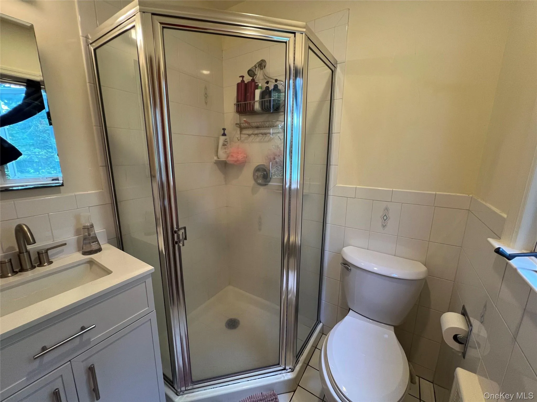 140 Hayes Street, Hempstead, NY, 3 Bedrooms Bedrooms, 7 Rooms Rooms,2 BathroomsBathrooms,Residential Lease,For Rent,Hayes,0,1045172 140 Hayes Street, Hempstead, NY, 3 Bedrooms Bedrooms, 7 Rooms Rooms,2 BathroomsBathrooms,Residential Lease,For Rent,Hayes,0,1045172