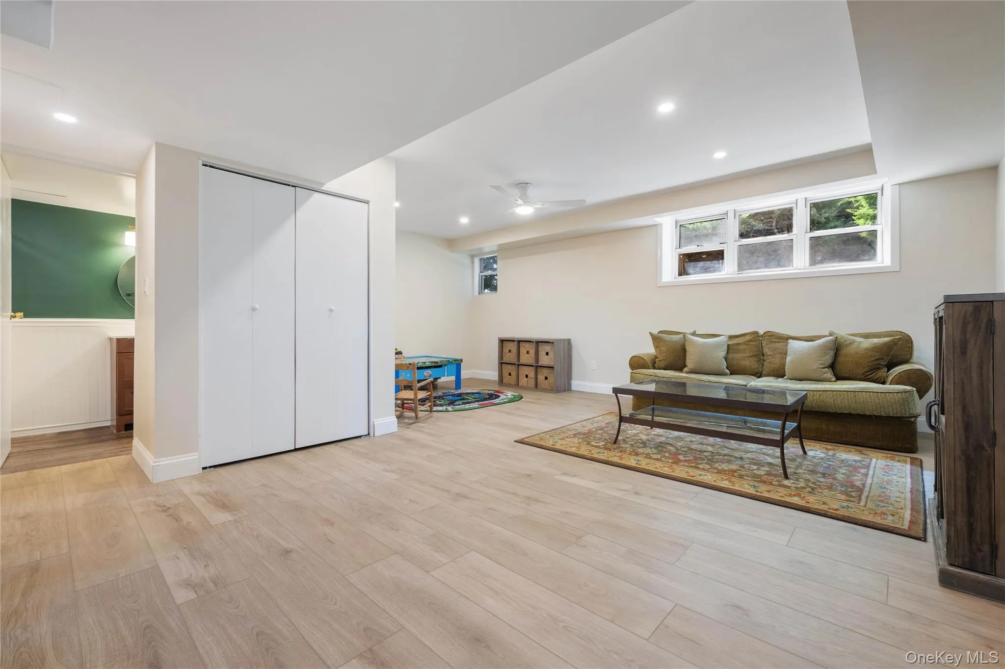 183 Drake Avenue, New Rochelle, NY, 2 Bedrooms Bedrooms, 9 Rooms Rooms,2 BathroomsBathrooms,Residential,For Rent,Drake,0,1045173 183 Drake Avenue, New Rochelle, NY, 2 Bedrooms Bedrooms, 9 Rooms Rooms,2 BathroomsBathrooms,Residential,For Rent,Drake,0,1045173