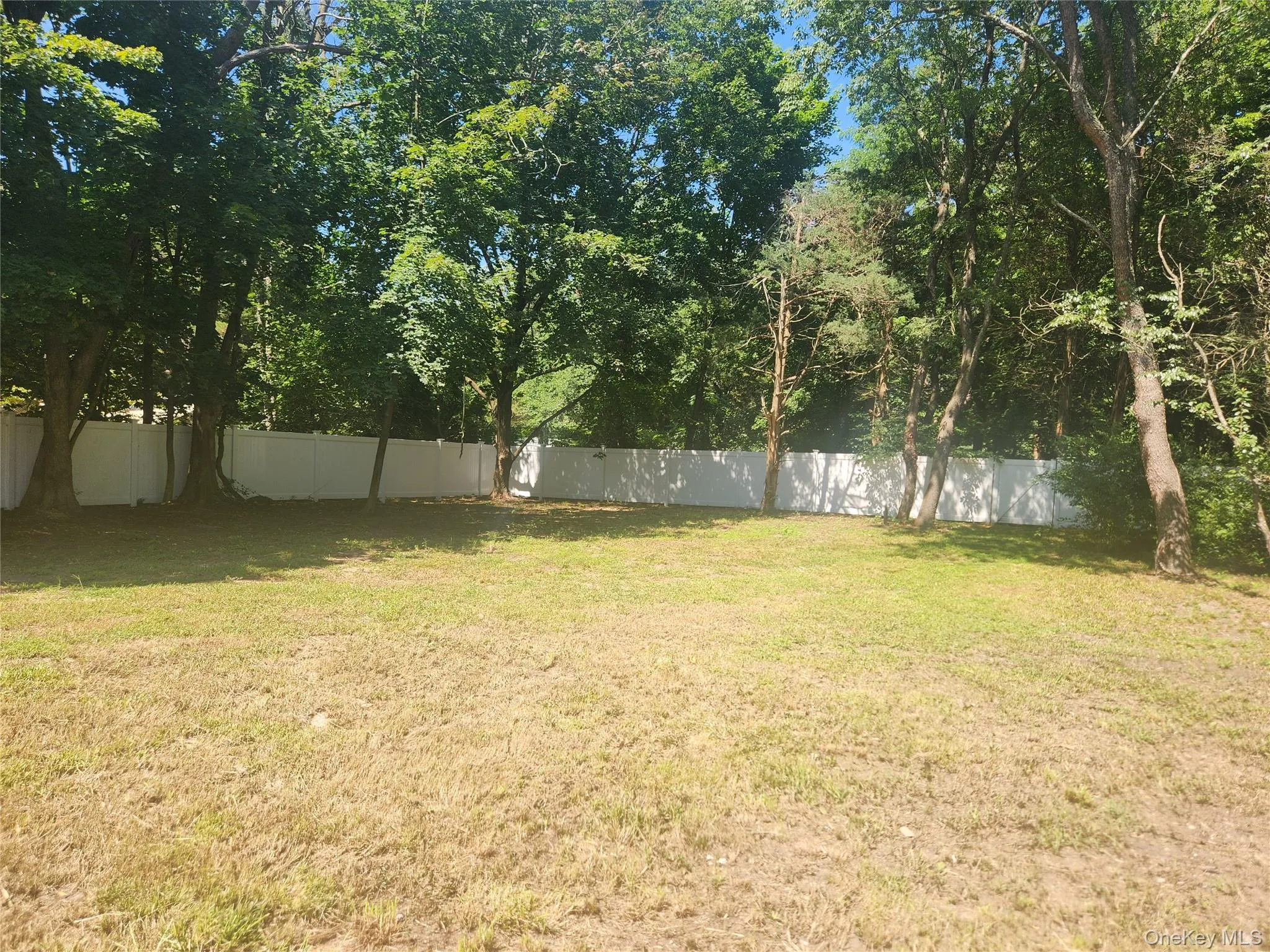 807 Meadow Road, Smithtown, NY, 3 Bedrooms Bedrooms, 6 Rooms Rooms,1 BathroomBathrooms,Residential Lease,For Rent,Meadow,0,1045174 807 Meadow Road, Smithtown, NY, 3 Bedrooms Bedrooms, 6 Rooms Rooms,1 BathroomBathrooms,Residential Lease,For Rent,Meadow,0,1045174