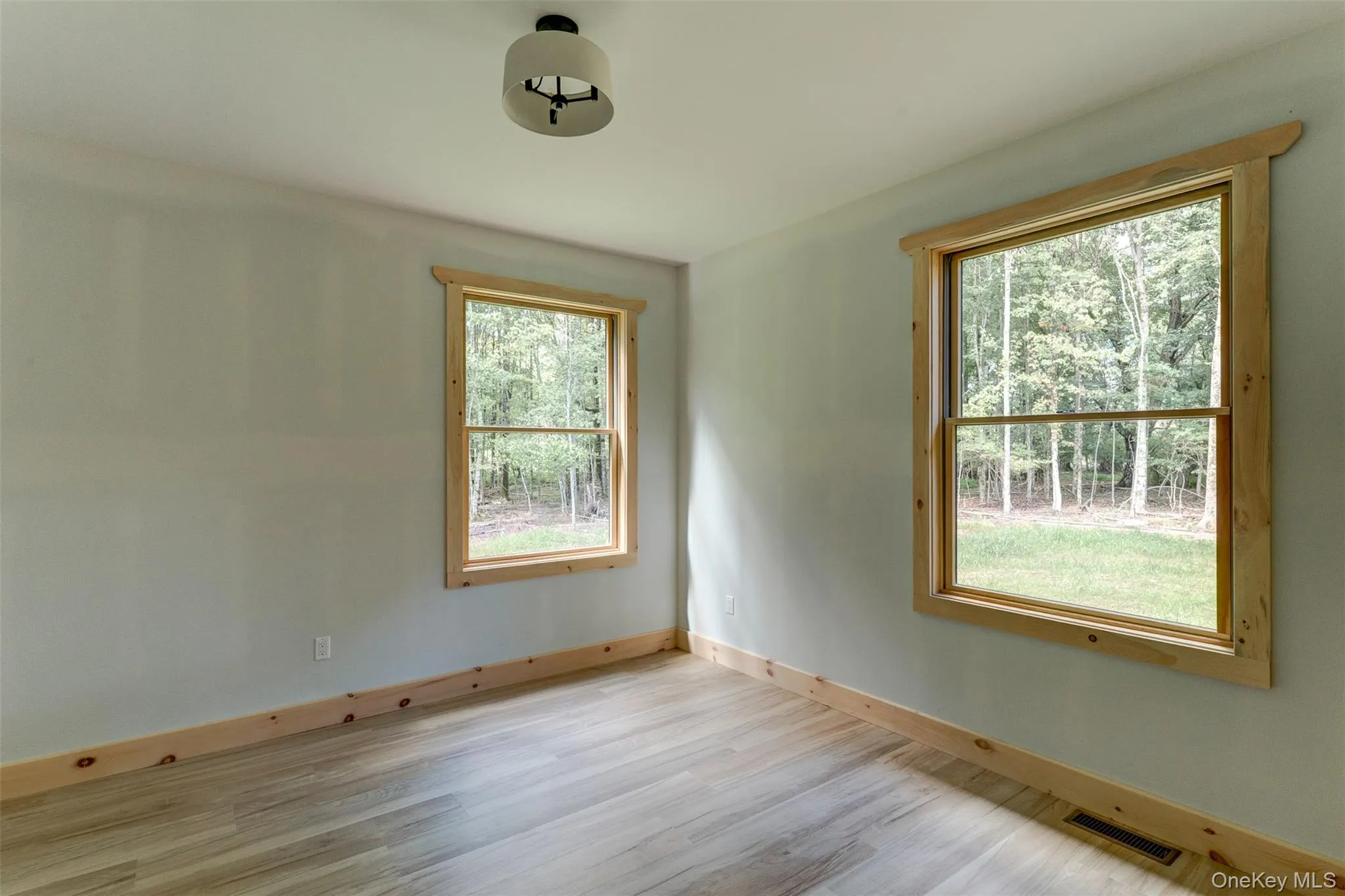 184 Mahls Pond Road, Tusten, NY, 3 Bedrooms Bedrooms, 8 Rooms Rooms,2 BathroomsBathrooms,Residential,For Rent,Mahls Pond,0,1045177 184 Mahls Pond Road, Tusten, NY, 3 Bedrooms Bedrooms, 8 Rooms Rooms,2 BathroomsBathrooms,Residential,For Rent,Mahls Pond,0,1045177