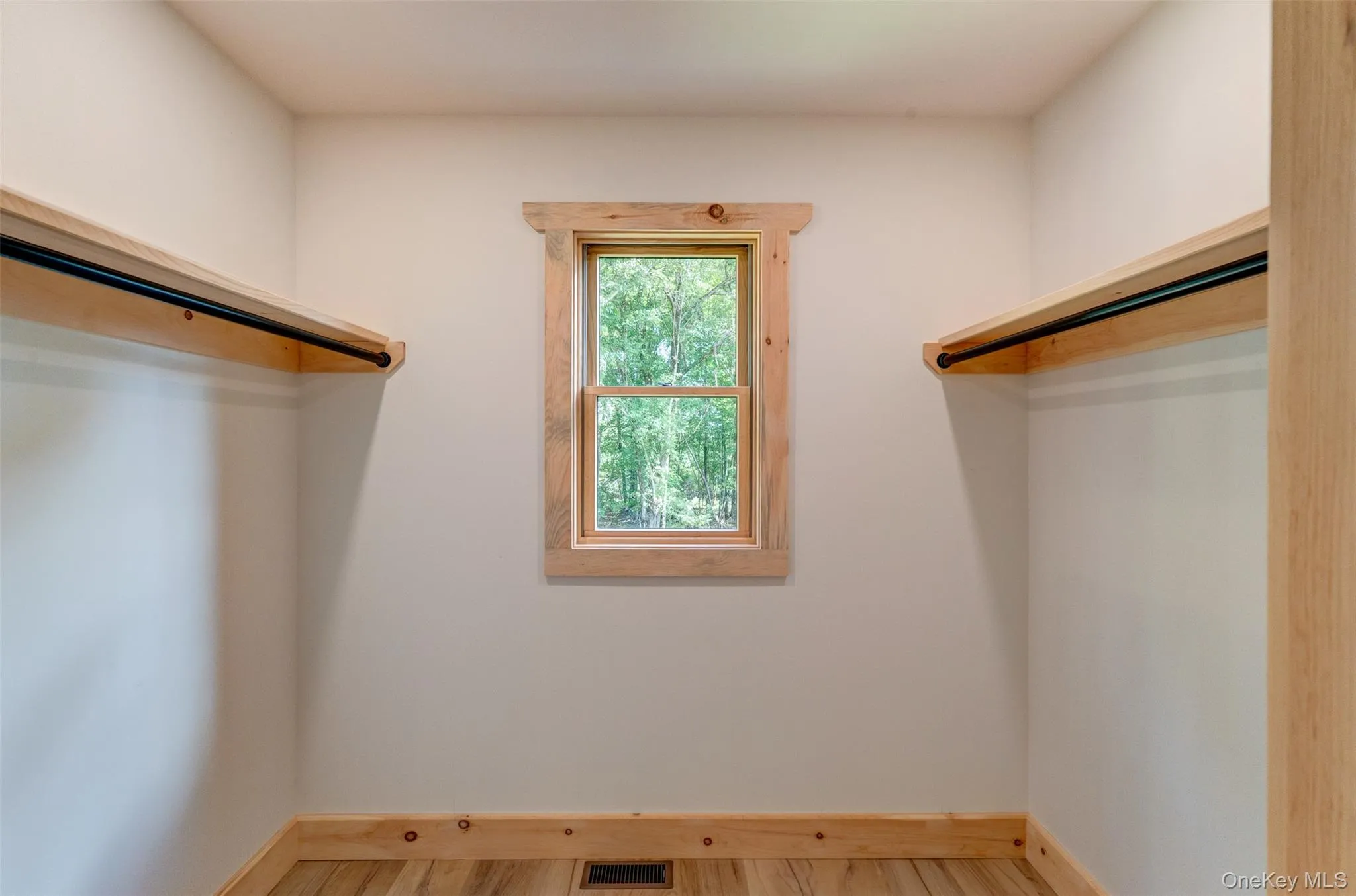 184 Mahls Pond Road, Tusten, NY, 3 Bedrooms Bedrooms, 8 Rooms Rooms,2 BathroomsBathrooms,Residential,For Rent,Mahls Pond,0,1045177 184 Mahls Pond Road, Tusten, NY, 3 Bedrooms Bedrooms, 8 Rooms Rooms,2 BathroomsBathrooms,Residential,For Rent,Mahls Pond,0,1045177