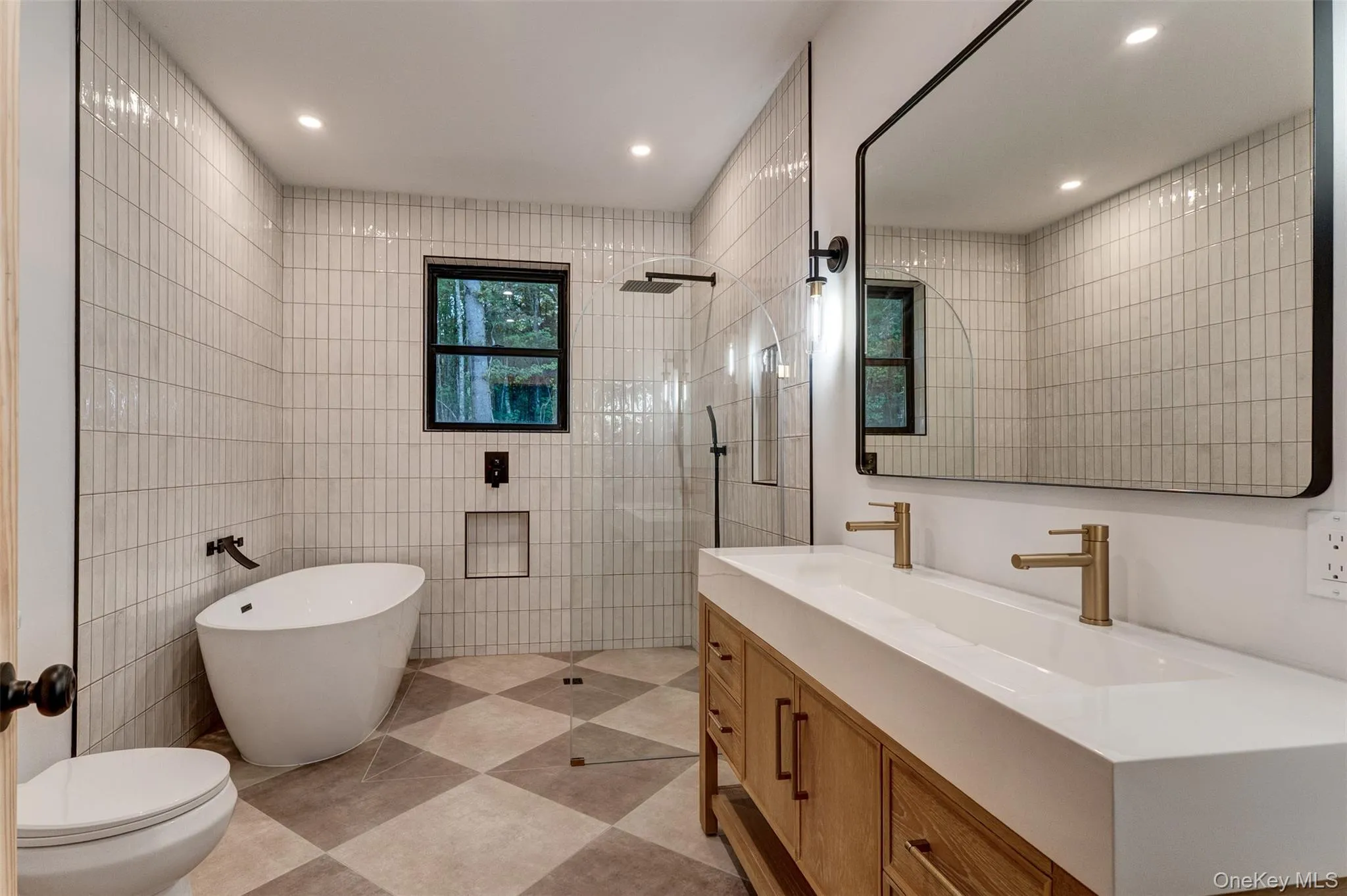 184 Mahls Pond Road, Tusten, NY, 3 Bedrooms Bedrooms, 8 Rooms Rooms,2 BathroomsBathrooms,Residential,For Rent,Mahls Pond,0,1045177 184 Mahls Pond Road, Tusten, NY, 3 Bedrooms Bedrooms, 8 Rooms Rooms,2 BathroomsBathrooms,Residential,For Rent,Mahls Pond,0,1045177