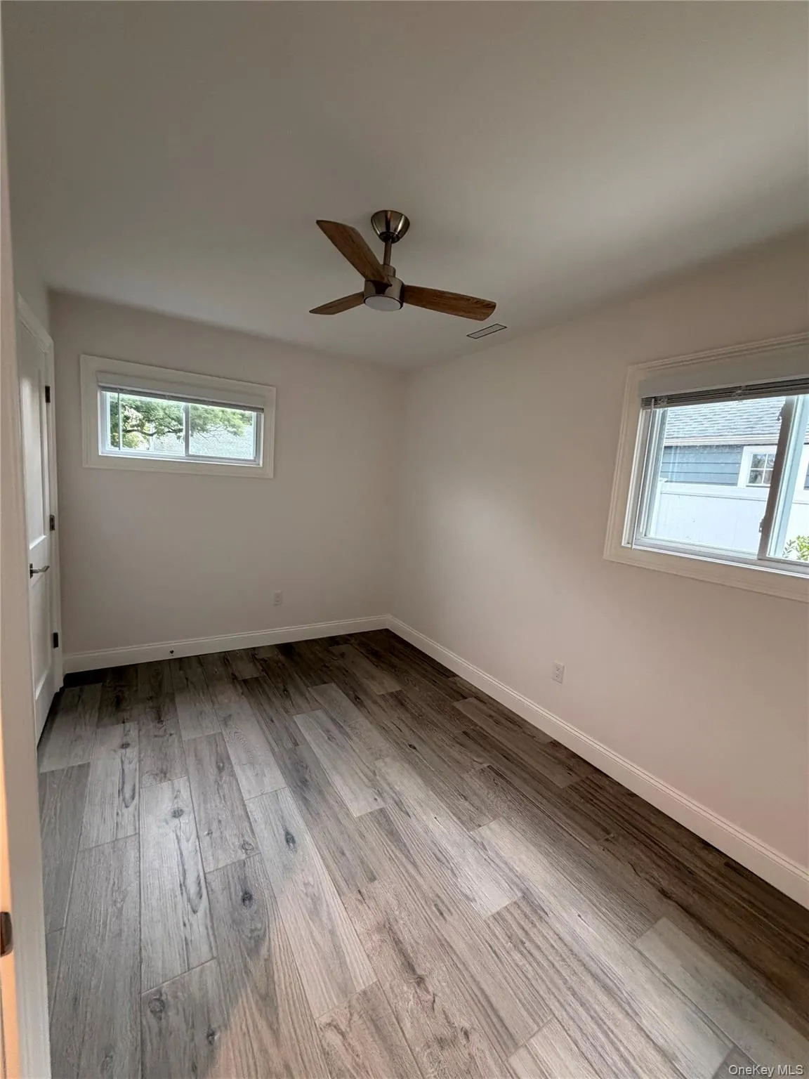 17 Jefferson Avenue, Huntington, NY, 2 Bedrooms Bedrooms, 5 Rooms Rooms,1 BathroomBathrooms,Residential Lease,For Rent,Jefferson,0,1045184 17 Jefferson Avenue, Huntington, NY, 2 Bedrooms Bedrooms, 5 Rooms Rooms,1 BathroomBathrooms,Residential Lease,For Rent,Jefferson,0,1045184