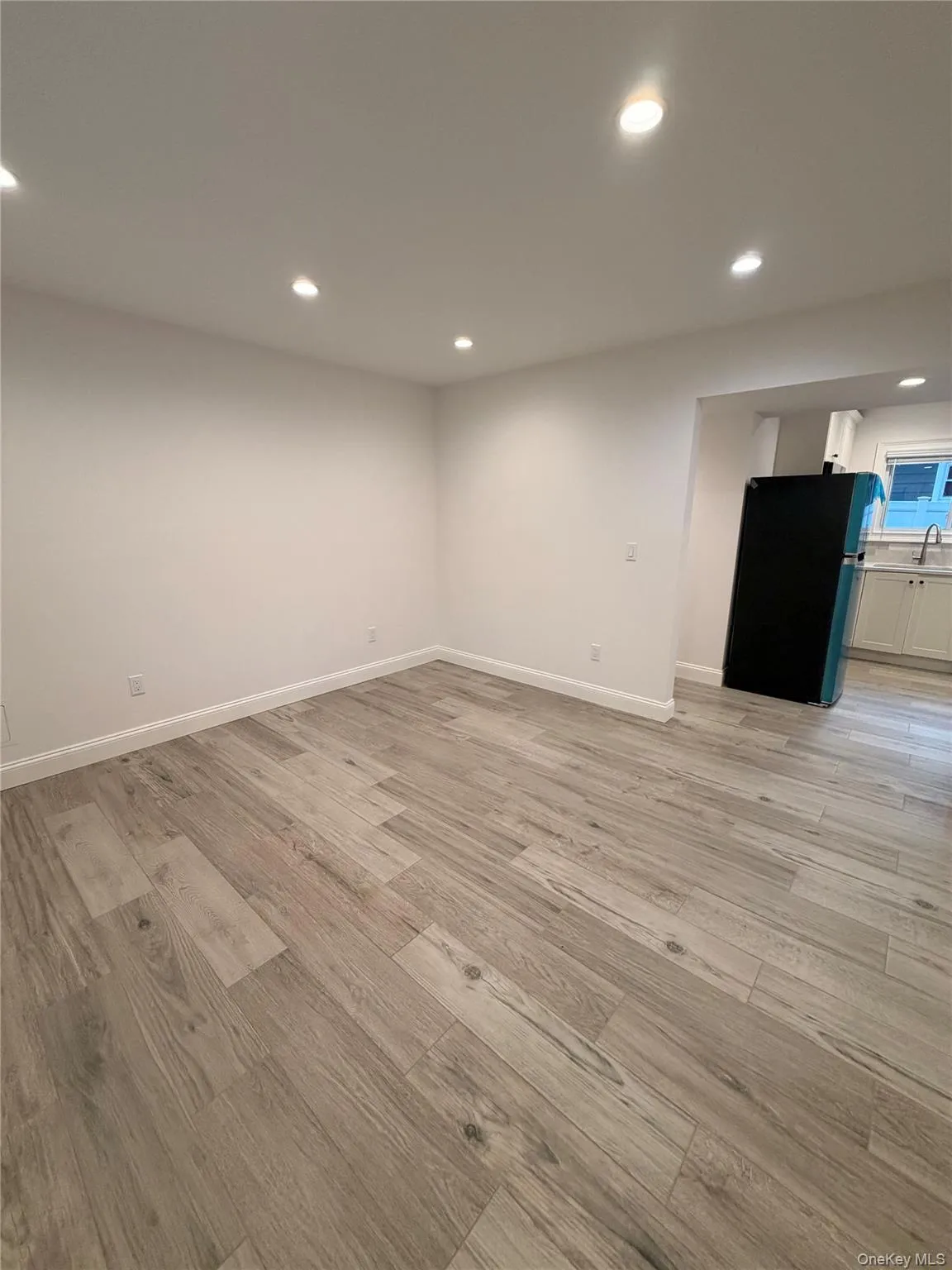 17 Jefferson Avenue, Huntington, NY, 2 Bedrooms Bedrooms, 5 Rooms Rooms,1 BathroomBathrooms,Residential Lease,For Rent,Jefferson,0,1045184 17 Jefferson Avenue, Huntington, NY, 2 Bedrooms Bedrooms, 5 Rooms Rooms,1 BathroomBathrooms,Residential Lease,For Rent,Jefferson,0,1045184