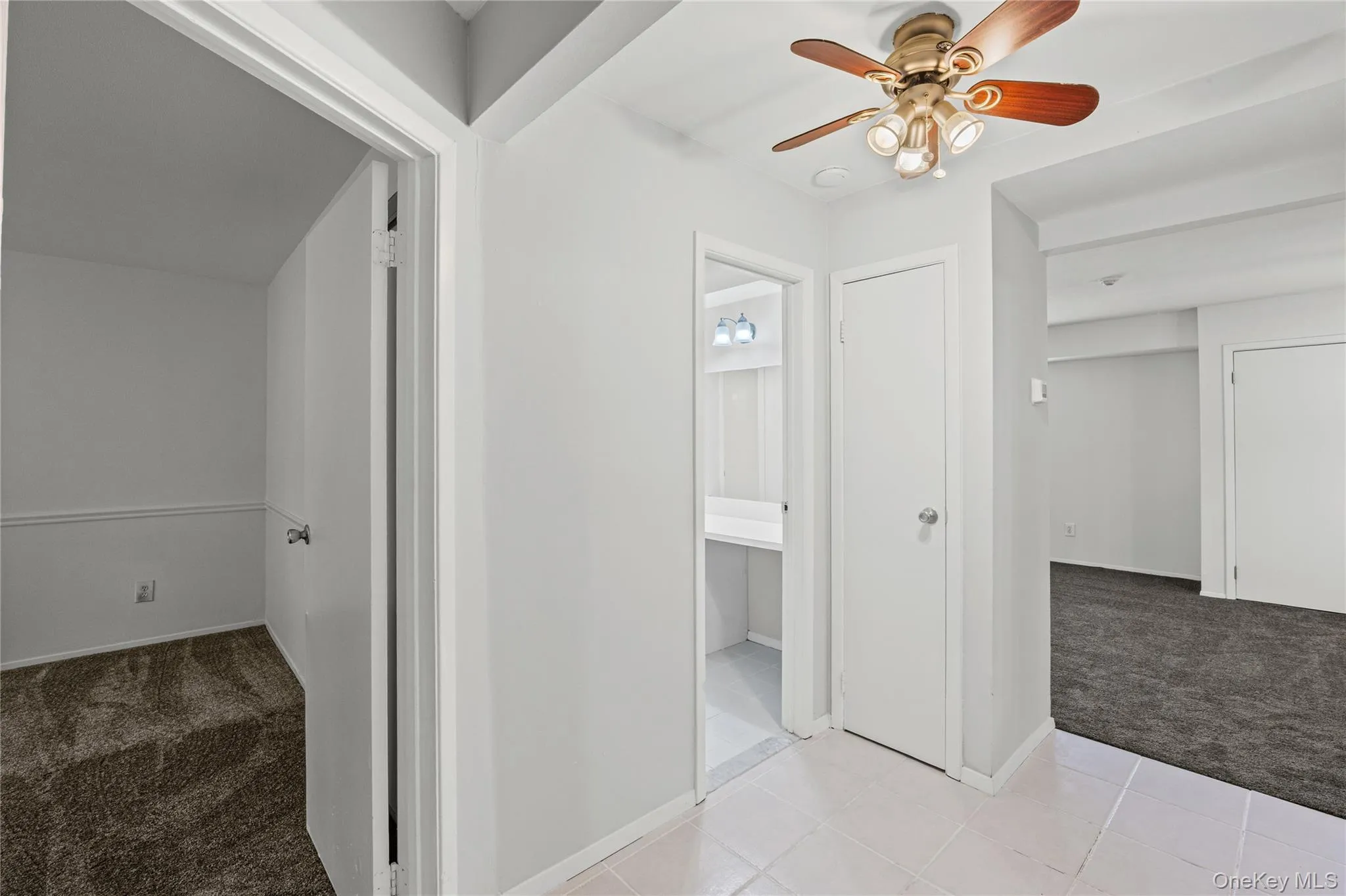2 Beds and Bath Doorways 2 Beds and Bath Doorways