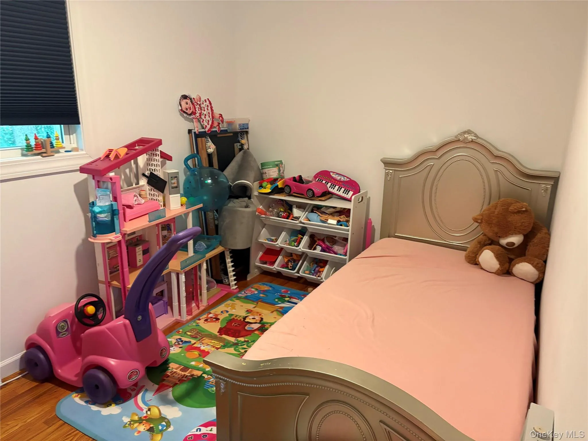 24 Faye Avenue, New Windsor, NY, 3 Bedrooms Bedrooms, 4 Rooms Rooms,1 BathroomBathrooms,Residential Lease,For Rent,Faye,0,1045186 24 Faye Avenue, New Windsor, NY, 3 Bedrooms Bedrooms, 4 Rooms Rooms,1 BathroomBathrooms,Residential Lease,For Rent,Faye,0,1045186