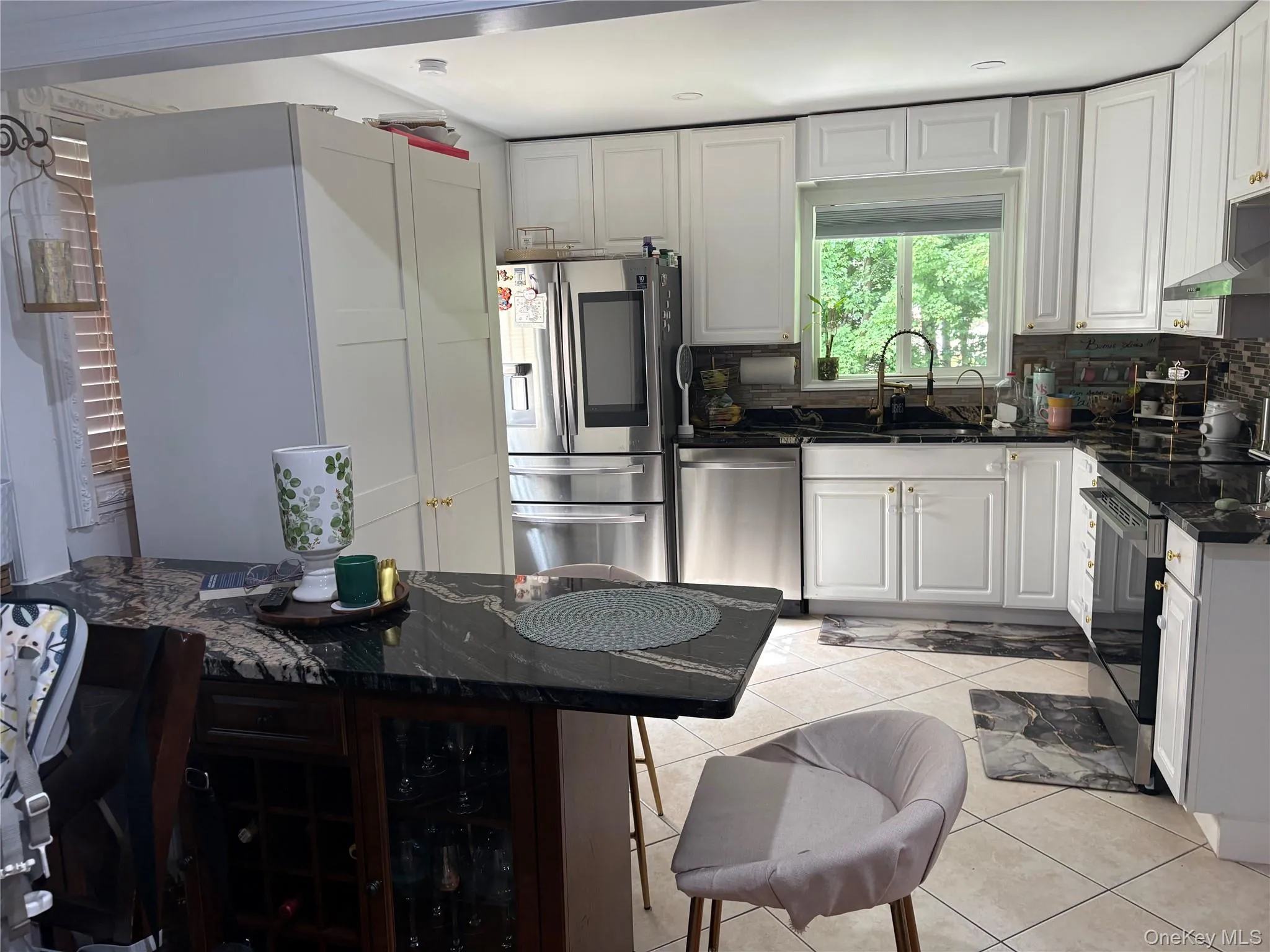 24 Faye Avenue, New Windsor, NY, 3 Bedrooms Bedrooms, 4 Rooms Rooms,1 BathroomBathrooms,Residential Lease,For Rent,Faye,0,1045186 24 Faye Avenue, New Windsor, NY, 3 Bedrooms Bedrooms, 4 Rooms Rooms,1 BathroomBathrooms,Residential Lease,For Rent,Faye,0,1045186