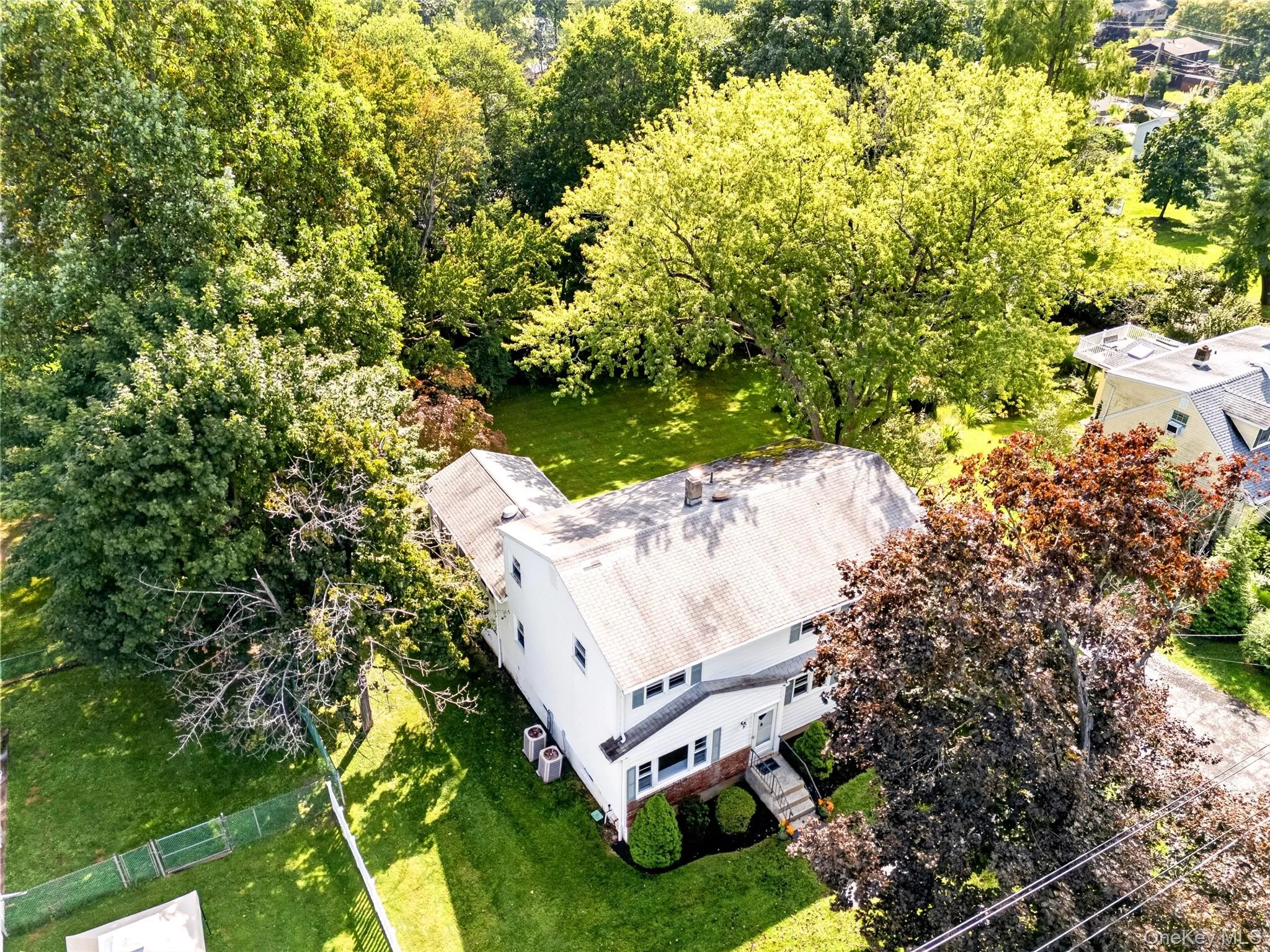 92 Kings Highway, Clarkstown, NY, 7 Bedrooms Bedrooms, 12 Rooms Rooms,2 BathroomsBathrooms,Residential,For Rent,Kings,0,1045187 92 Kings Highway, Clarkstown, NY, 7 Bedrooms Bedrooms, 12 Rooms Rooms,2 BathroomsBathrooms,Residential,For Rent,Kings,0,1045187