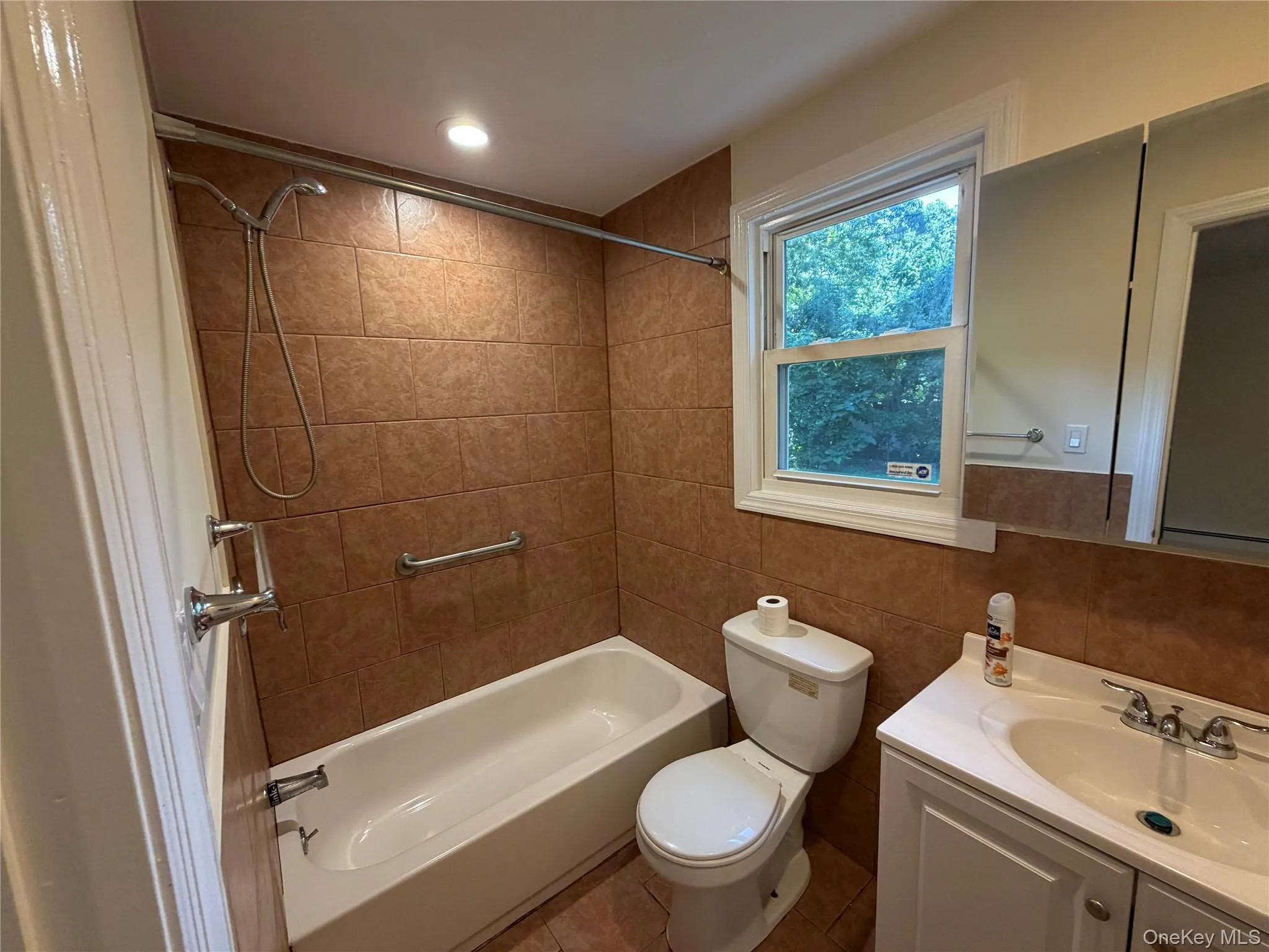 20 Pitts Avenue, Brookhaven, NY, 2 Bedrooms Bedrooms, 4 Rooms Rooms,1 BathroomBathrooms,Residential Lease,For Rent,Pitts,0,1045191 20 Pitts Avenue, Brookhaven, NY, 2 Bedrooms Bedrooms, 4 Rooms Rooms,1 BathroomBathrooms,Residential Lease,For Rent,Pitts,0,1045191