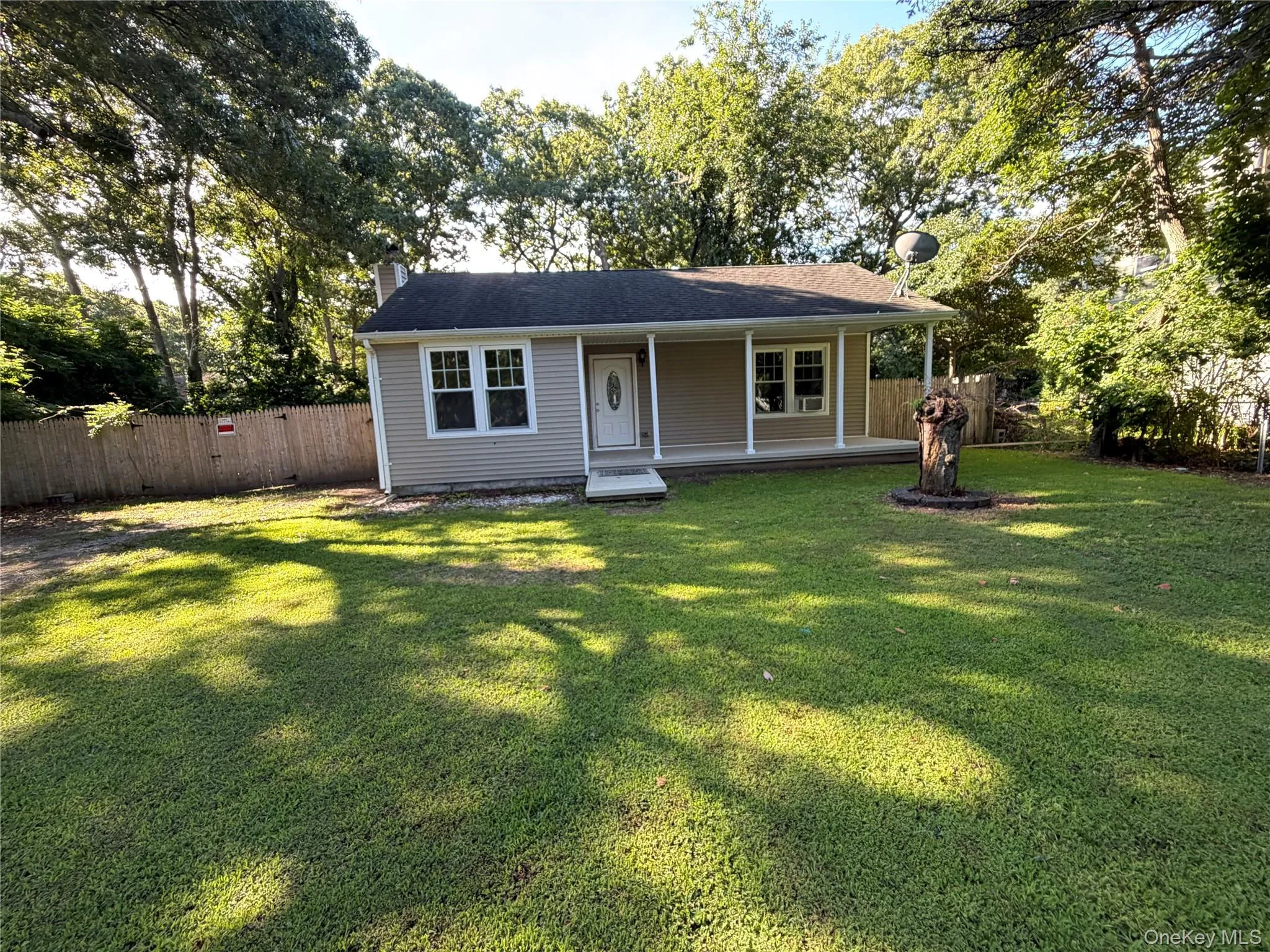 20 Pitts Avenue, Brookhaven, NY, 2 Bedrooms Bedrooms, 4 Rooms Rooms,1 BathroomBathrooms,Residential Lease,For Rent,Pitts,0,1045191 20 Pitts Avenue, Brookhaven, NY, 2 Bedrooms Bedrooms, 4 Rooms Rooms,1 BathroomBathrooms,Residential Lease,For Rent,Pitts,0,1045191