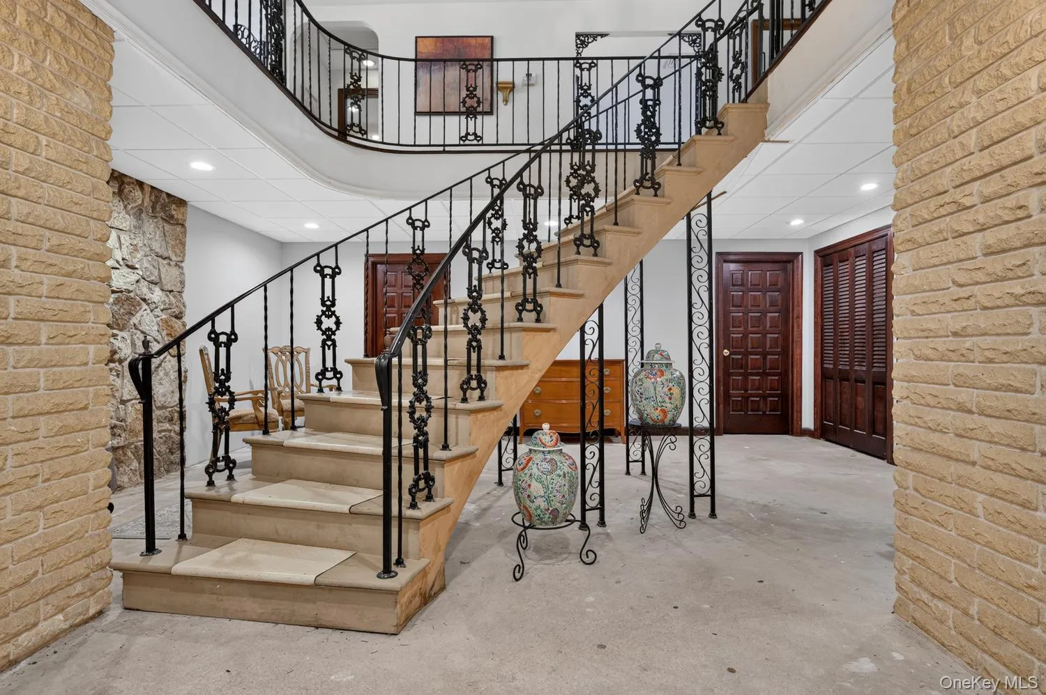 10 Dorchester Drive, Oyster Bay, NY, 5 Bedrooms Bedrooms, 14 Rooms Rooms,4 BathroomsBathrooms,Residential,For Rent,Dorchester,0,1045194 10 Dorchester Drive, Oyster Bay, NY, 5 Bedrooms Bedrooms, 14 Rooms Rooms,4 BathroomsBathrooms,Residential,For Rent,Dorchester,0,1045194