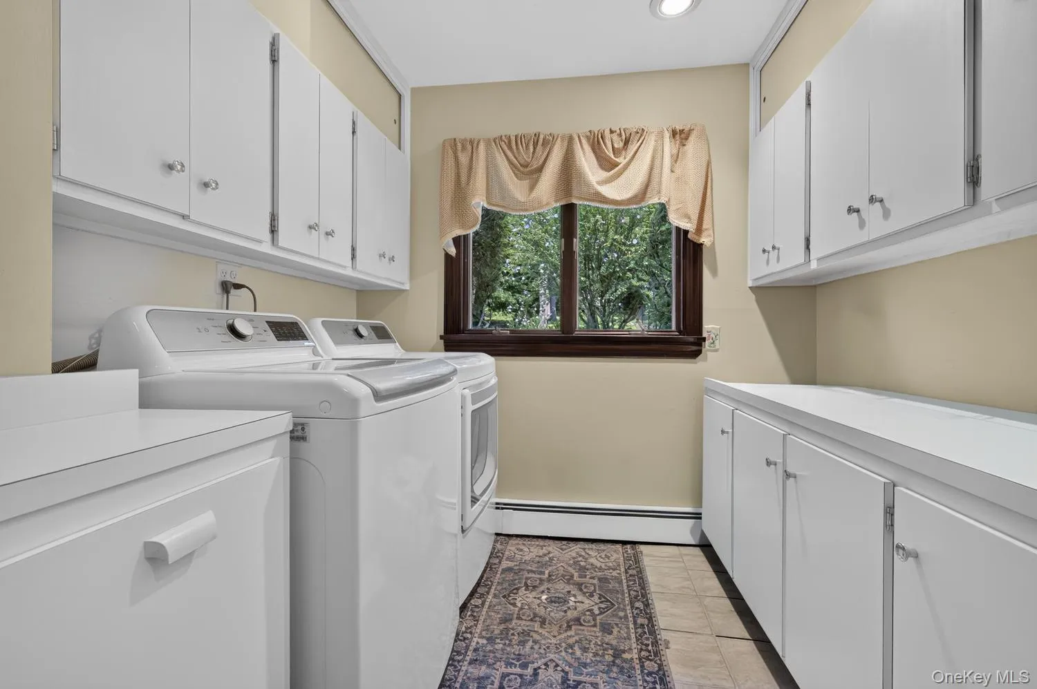 10 Dorchester Drive, Oyster Bay, NY, 5 Bedrooms Bedrooms, 14 Rooms Rooms,4 BathroomsBathrooms,Residential,For Rent,Dorchester,0,1045194 10 Dorchester Drive, Oyster Bay, NY, 5 Bedrooms Bedrooms, 14 Rooms Rooms,4 BathroomsBathrooms,Residential,For Rent,Dorchester,0,1045194