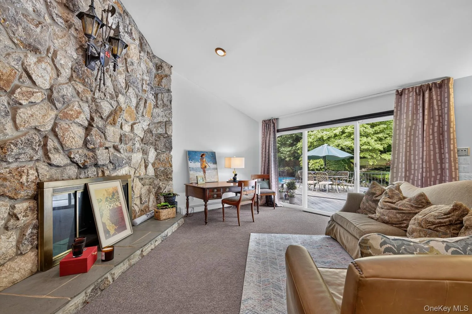 10 Dorchester Drive, Oyster Bay, NY, 5 Bedrooms Bedrooms, 14 Rooms Rooms,4 BathroomsBathrooms,Residential,For Rent,Dorchester,0,1045194 10 Dorchester Drive, Oyster Bay, NY, 5 Bedrooms Bedrooms, 14 Rooms Rooms,4 BathroomsBathrooms,Residential,For Rent,Dorchester,0,1045194