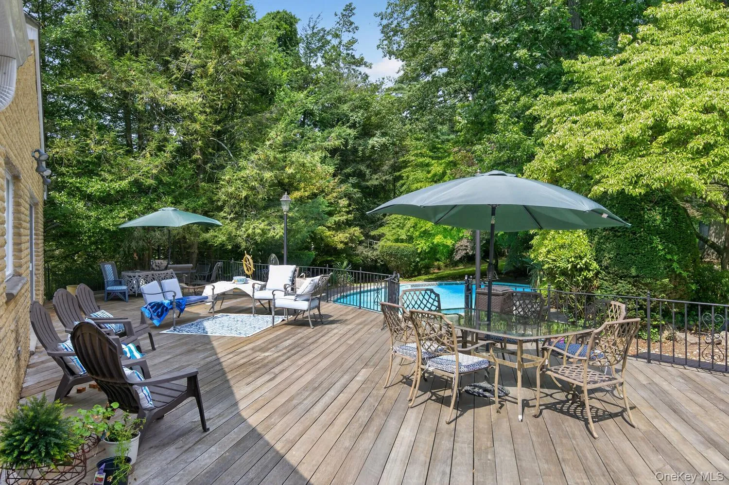 10 Dorchester Drive, Oyster Bay, NY, 5 Bedrooms Bedrooms, 14 Rooms Rooms,4 BathroomsBathrooms,Residential,For Rent,Dorchester,0,1045194 10 Dorchester Drive, Oyster Bay, NY, 5 Bedrooms Bedrooms, 14 Rooms Rooms,4 BathroomsBathrooms,Residential,For Rent,Dorchester,0,1045194