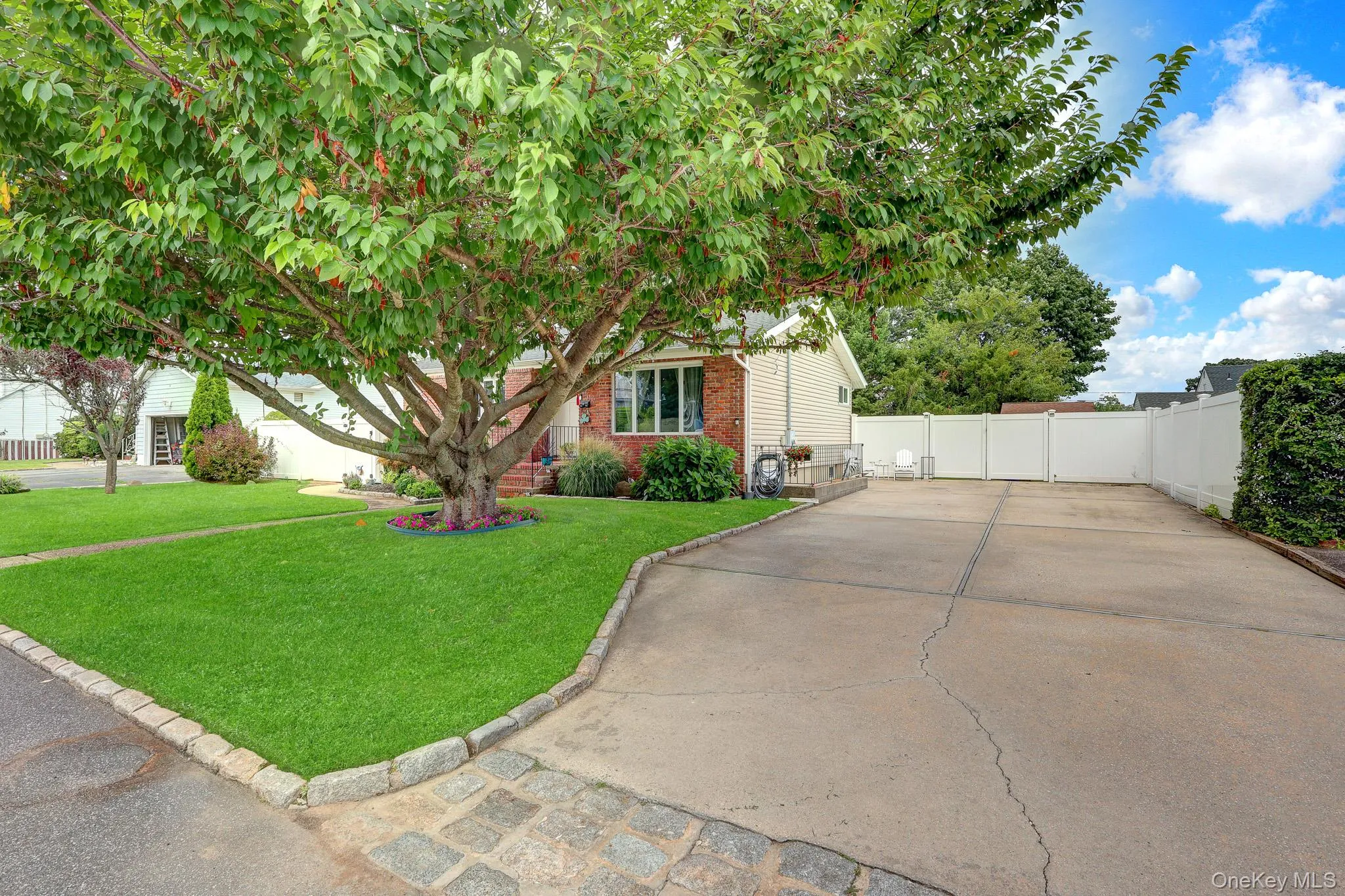 43 Manhattan Avenue, West Babylon, NY, 3 Bedrooms Bedrooms, 6 Rooms Rooms,2 BathroomsBathrooms,Residential,For Rent,Manhattan,0,1045195 43 Manhattan Avenue, West Babylon, NY, 3 Bedrooms Bedrooms, 6 Rooms Rooms,2 BathroomsBathrooms,Residential,For Rent,Manhattan,0,1045195