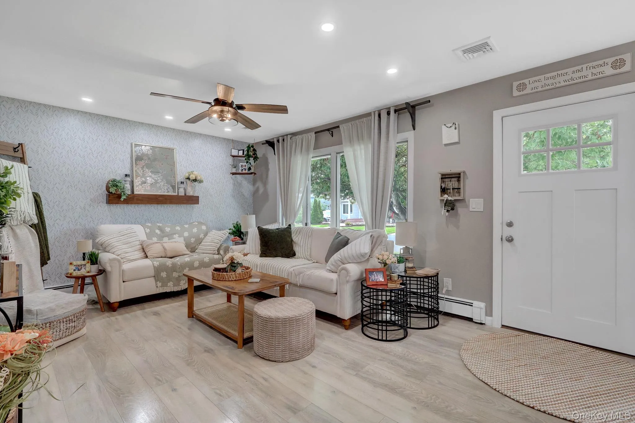 43 Manhattan Avenue, West Babylon, NY, 3 Bedrooms Bedrooms, 6 Rooms Rooms,2 BathroomsBathrooms,Residential,For Rent,Manhattan,0,1045195 43 Manhattan Avenue, West Babylon, NY, 3 Bedrooms Bedrooms, 6 Rooms Rooms,2 BathroomsBathrooms,Residential,For Rent,Manhattan,0,1045195