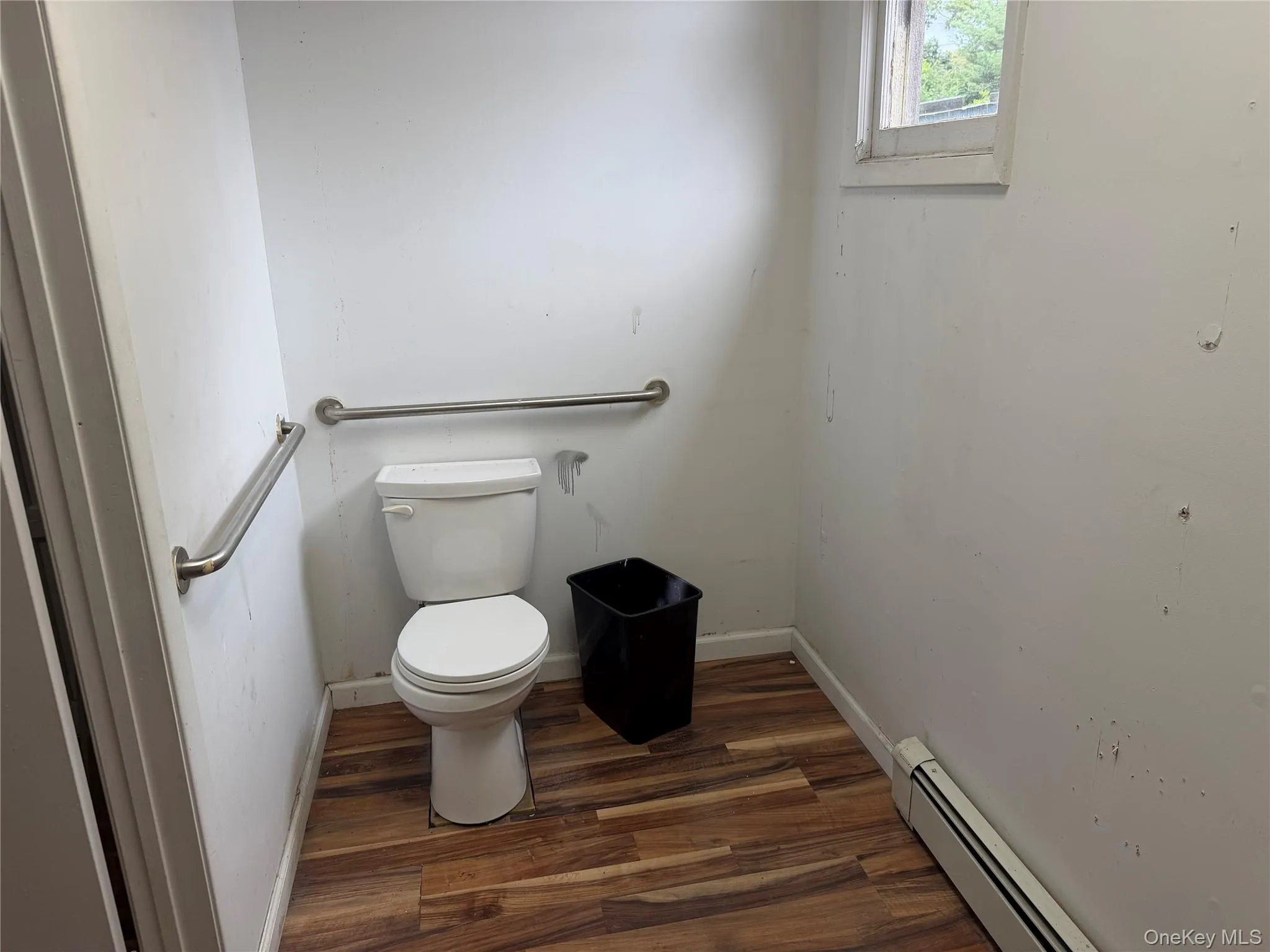 1555 Montauk Highway, Brookhaven, NY, ,Commercial Lease,For Rent,Montauk,0,1045198 1555 Montauk Highway, Brookhaven, NY, ,Commercial Lease,For Rent,Montauk,0,1045198
