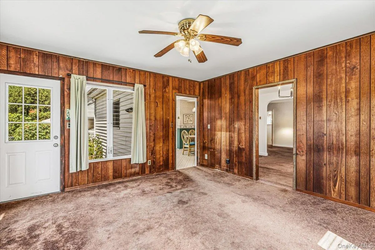 1860 Rockville Drive, Hempstead, NY, 4 Bedrooms Bedrooms, 8 Rooms Rooms,1 BathroomBathrooms,Residential,For Rent,Rockville,0,1045207 1860 Rockville Drive, Hempstead, NY, 4 Bedrooms Bedrooms, 8 Rooms Rooms,1 BathroomBathrooms,Residential,For Rent,Rockville,0,1045207
