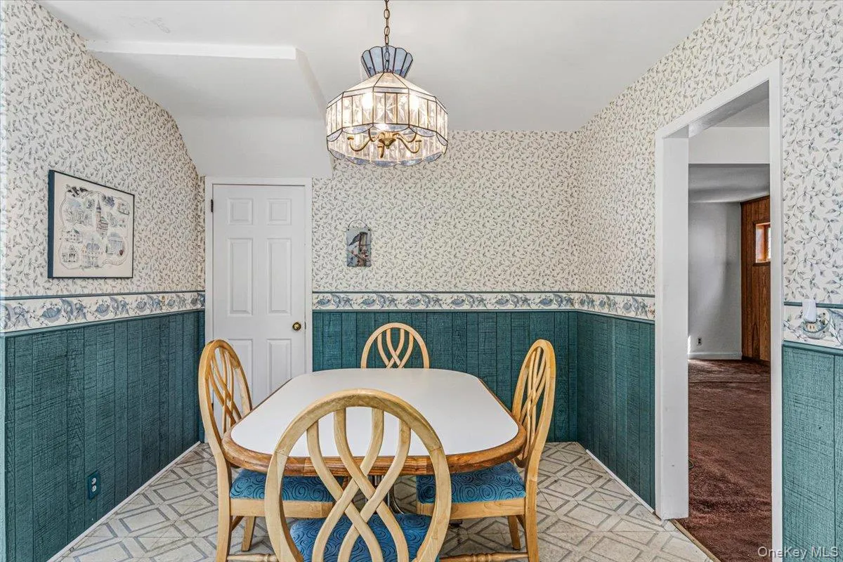1860 Rockville Drive, Hempstead, NY, 4 Bedrooms Bedrooms, 8 Rooms Rooms,1 BathroomBathrooms,Residential,For Rent,Rockville,0,1045207 1860 Rockville Drive, Hempstead, NY, 4 Bedrooms Bedrooms, 8 Rooms Rooms,1 BathroomBathrooms,Residential,For Rent,Rockville,0,1045207