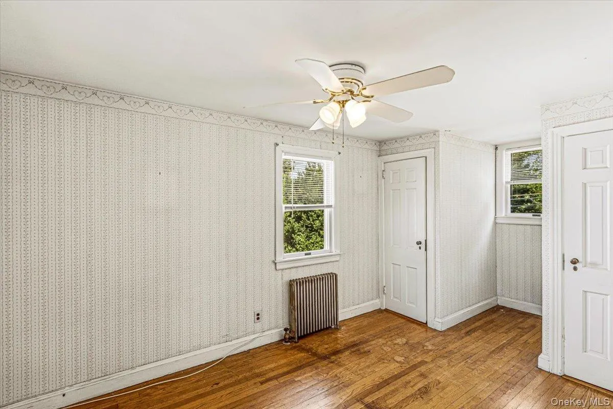 1860 Rockville Drive, Hempstead, NY, 4 Bedrooms Bedrooms, 8 Rooms Rooms,1 BathroomBathrooms,Residential,For Rent,Rockville,0,1045207 1860 Rockville Drive, Hempstead, NY, 4 Bedrooms Bedrooms, 8 Rooms Rooms,1 BathroomBathrooms,Residential,For Rent,Rockville,0,1045207