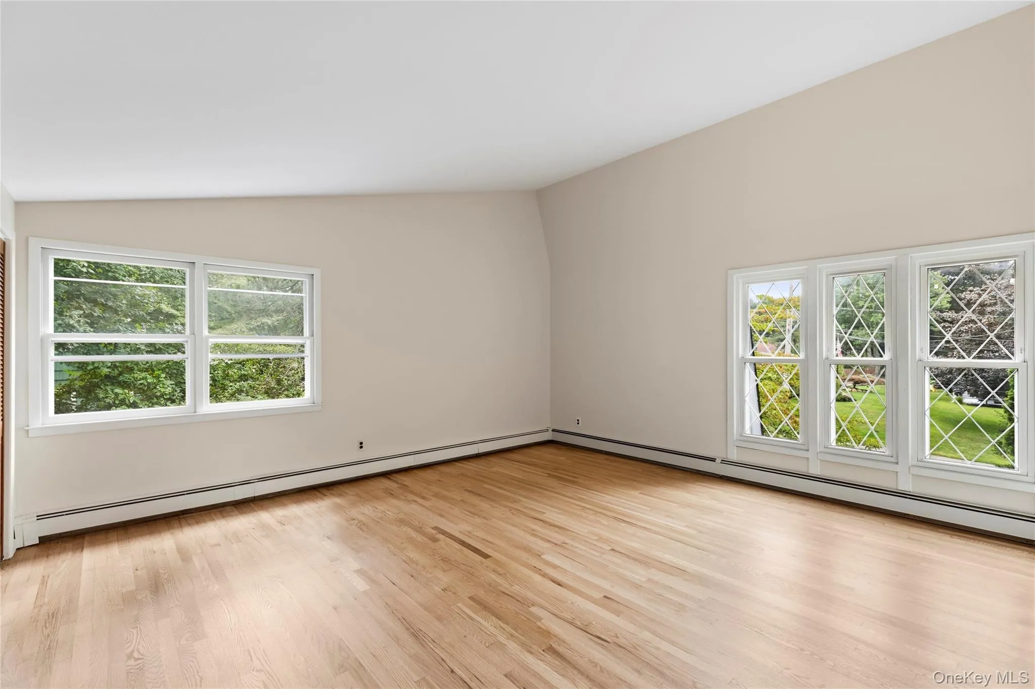 41 Shirley Street, Riverhead, NY, 3 Bedrooms Bedrooms, 8 Rooms Rooms,3 BathroomsBathrooms,Residential,For Rent,Shirley,0,1045215 41 Shirley Street, Riverhead, NY, 3 Bedrooms Bedrooms, 8 Rooms Rooms,3 BathroomsBathrooms,Residential,For Rent,Shirley,0,1045215