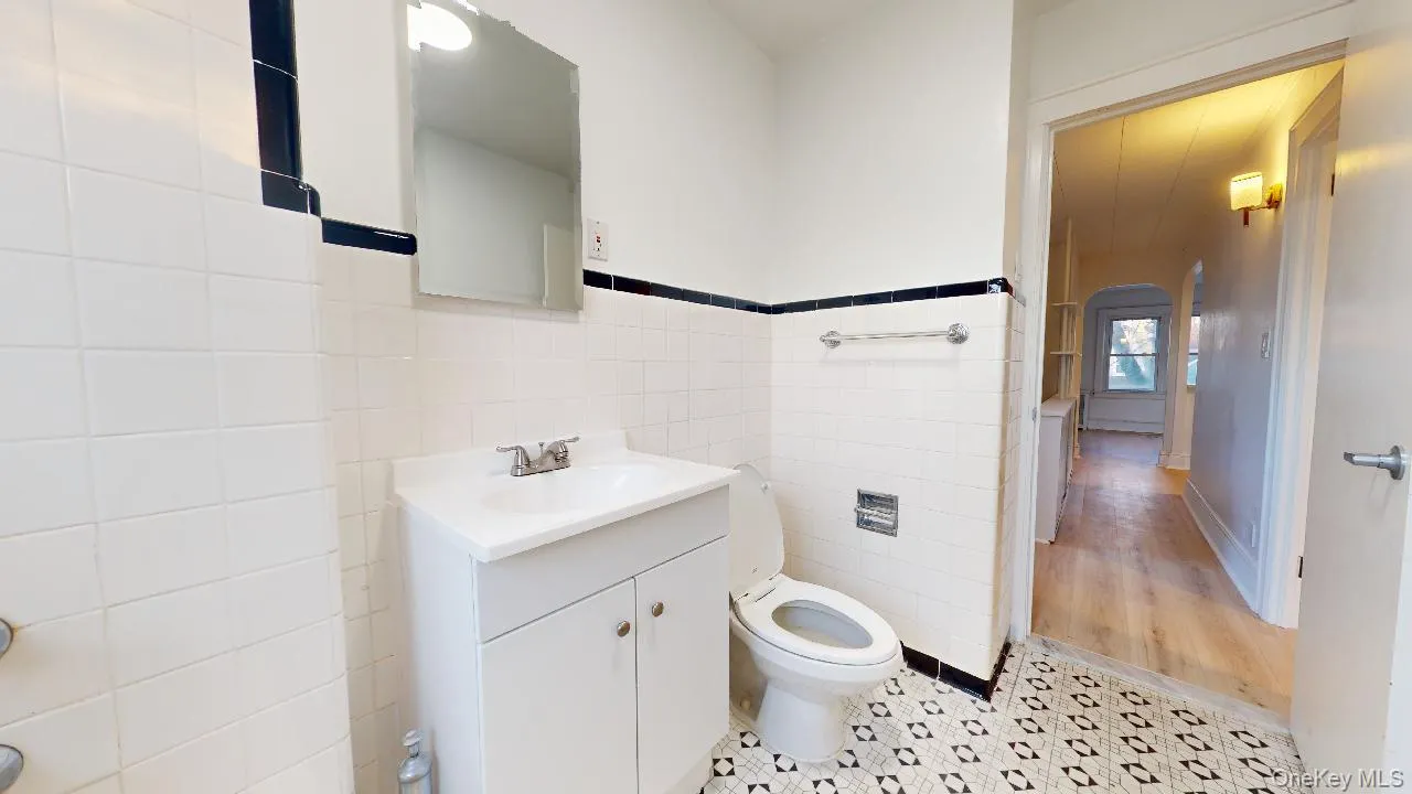 96-29 72nd Road, New York, NY, 1 Bedroom Bedrooms, 3 Rooms Rooms,1 BathroomBathrooms,Residential Lease,For Rent,72nd,0,1045217 96-29 72nd Road, New York, NY, 1 Bedroom Bedrooms, 3 Rooms Rooms,1 BathroomBathrooms,Residential Lease,For Rent,72nd,0,1045217