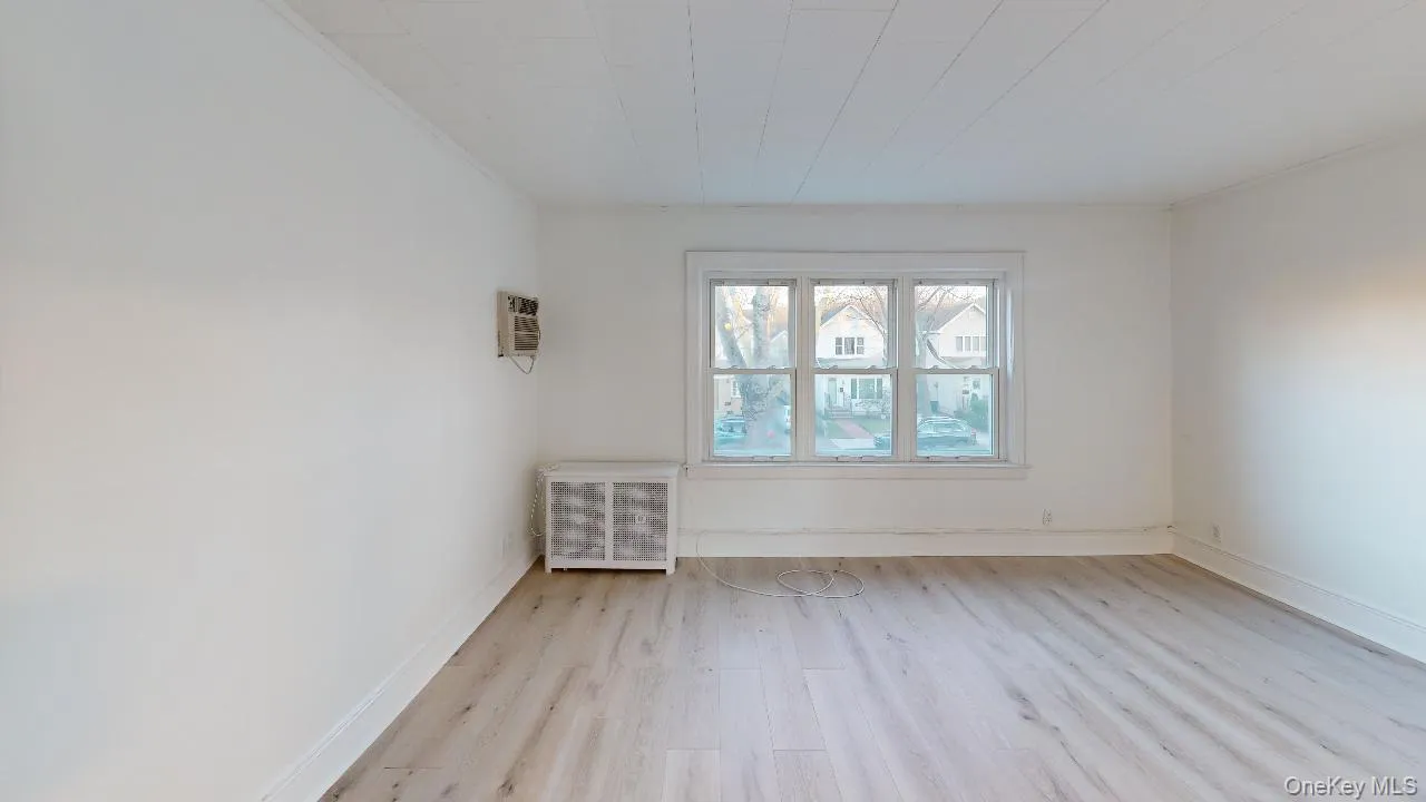 96-29 72nd Road, New York, NY, 1 Bedroom Bedrooms, 3 Rooms Rooms,1 BathroomBathrooms,Residential Lease,For Rent,72nd,0,1045217 96-29 72nd Road, New York, NY, 1 Bedroom Bedrooms, 3 Rooms Rooms,1 BathroomBathrooms,Residential Lease,For Rent,72nd,0,1045217
