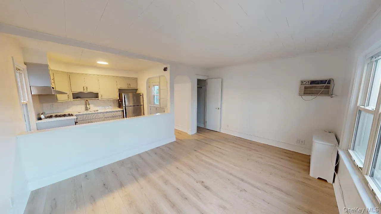 96-29 72nd Road, New York, NY, 1 Bedroom Bedrooms, 3 Rooms Rooms,1 BathroomBathrooms,Residential Lease,For Rent,72nd,0,1045217 96-29 72nd Road, New York, NY, 1 Bedroom Bedrooms, 3 Rooms Rooms,1 BathroomBathrooms,Residential Lease,For Rent,72nd,0,1045217