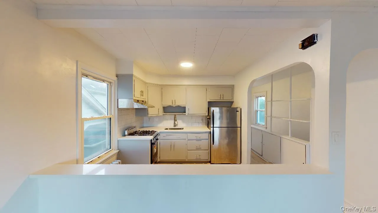 96-29 72nd Road, New York, NY, 1 Bedroom Bedrooms, 3 Rooms Rooms,1 BathroomBathrooms,Residential Lease,For Rent,72nd,0,1045217 96-29 72nd Road, New York, NY, 1 Bedroom Bedrooms, 3 Rooms Rooms,1 BathroomBathrooms,Residential Lease,For Rent,72nd,0,1045217