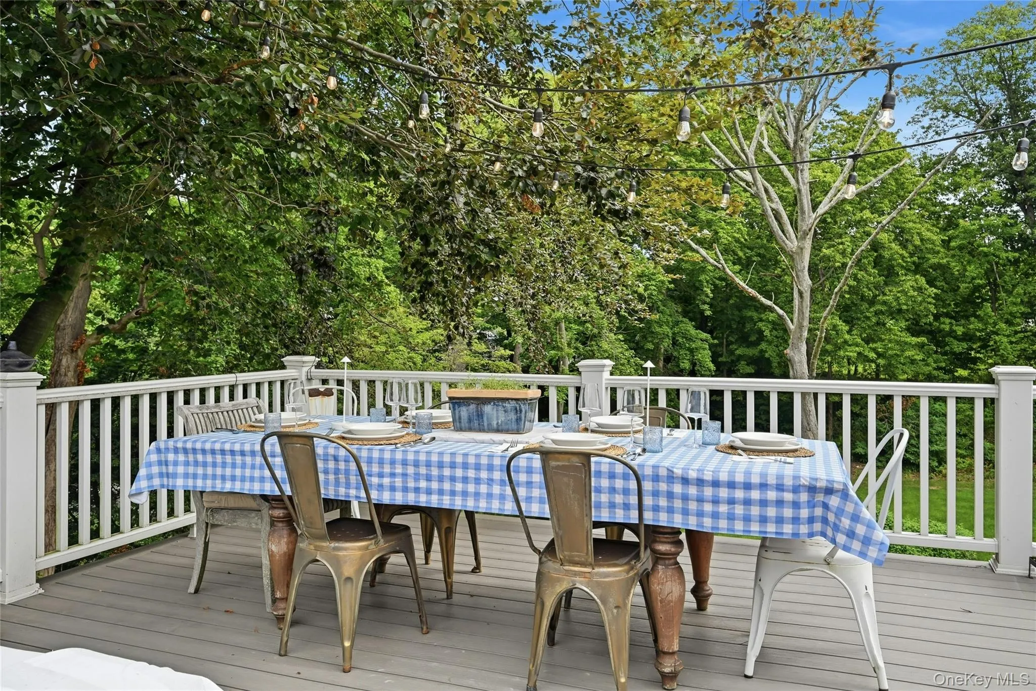 AL Fresco Dining AL Fresco Dining