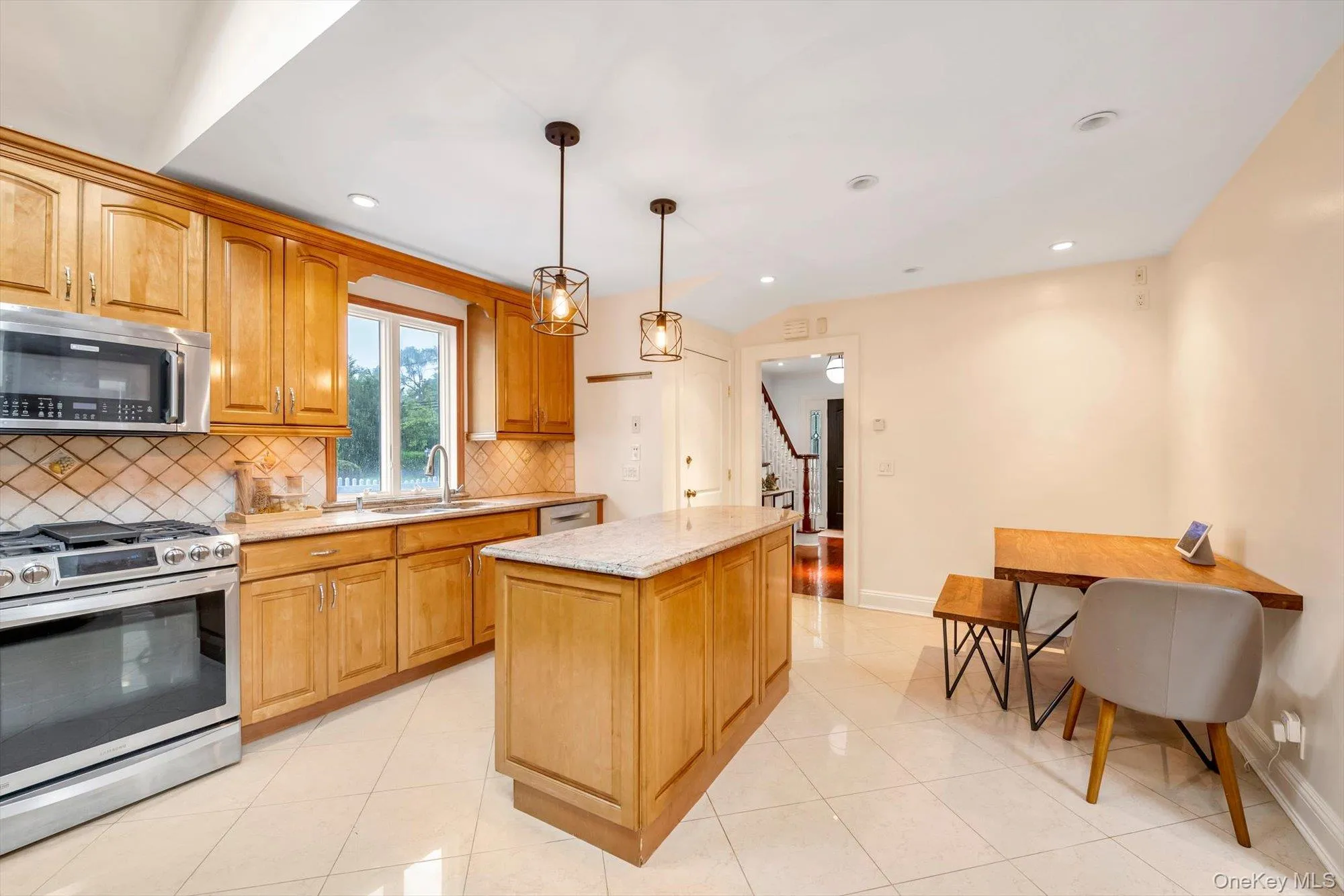 153 Powerhouse Road, North Hempstead, NY, 4 Bedrooms Bedrooms, 10 Rooms Rooms,2 BathroomsBathrooms,Residential,For Rent,Powerhouse,0,1045223 153 Powerhouse Road, North Hempstead, NY, 4 Bedrooms Bedrooms, 10 Rooms Rooms,2 BathroomsBathrooms,Residential,For Rent,Powerhouse,0,1045223