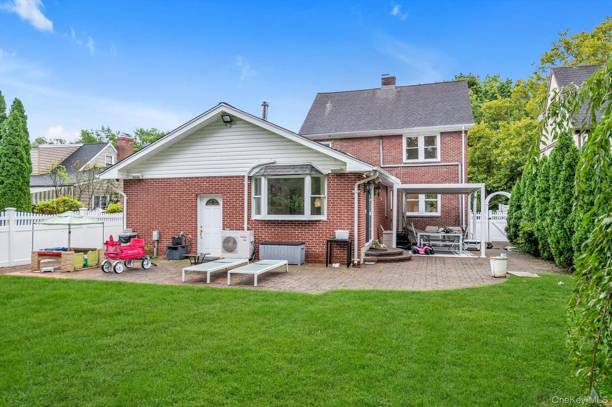 153 Powerhouse Road, North Hempstead, NY, 4 Bedrooms Bedrooms, 10 Rooms Rooms,2 BathroomsBathrooms,Residential,For Rent,Powerhouse,0,1045223 153 Powerhouse Road, North Hempstead, NY, 4 Bedrooms Bedrooms, 10 Rooms Rooms,2 BathroomsBathrooms,Residential,For Rent,Powerhouse,0,1045223
