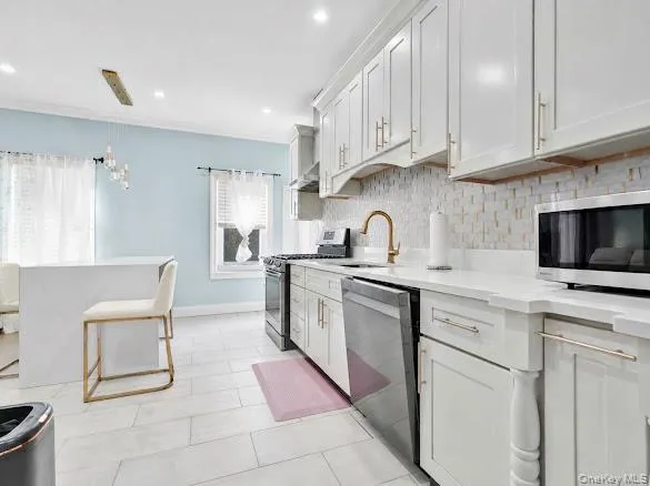 10156 107th Street, New York, NY, 7 Bedrooms Bedrooms, 12 Rooms Rooms,4 BathroomsBathrooms,Residential,For Rent,107th,0,1045225 10156 107th Street, New York, NY, 7 Bedrooms Bedrooms, 12 Rooms Rooms,4 BathroomsBathrooms,Residential,For Rent,107th,0,1045225