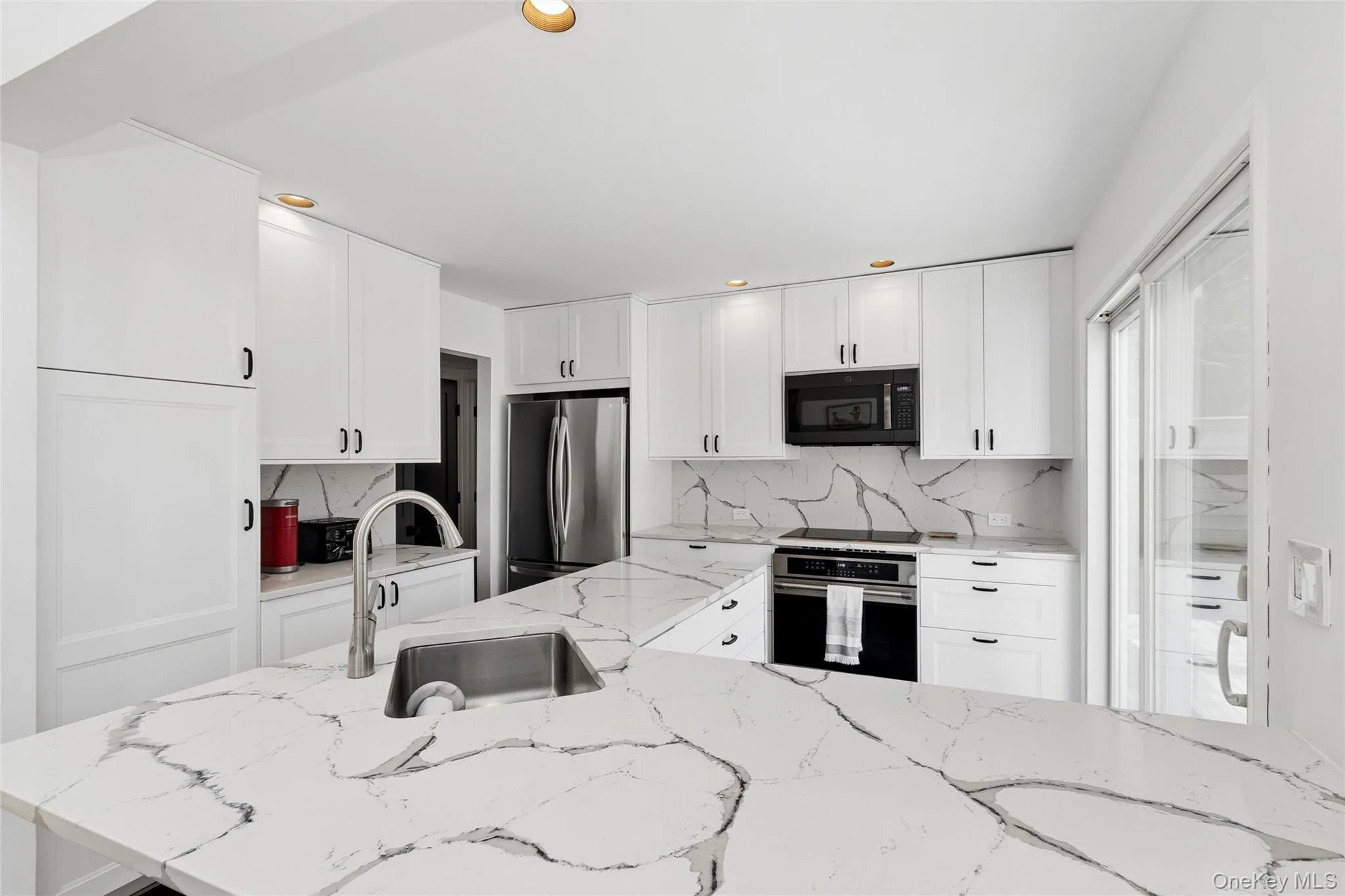 44 Diane Drive, East Hampton, NY, 4 Bedrooms Bedrooms, 6 Rooms Rooms,2 BathroomsBathrooms,Residential Lease,For Rent,Diane,0,1045230 44 Diane Drive, East Hampton, NY, 4 Bedrooms Bedrooms, 6 Rooms Rooms,2 BathroomsBathrooms,Residential Lease,For Rent,Diane,0,1045230