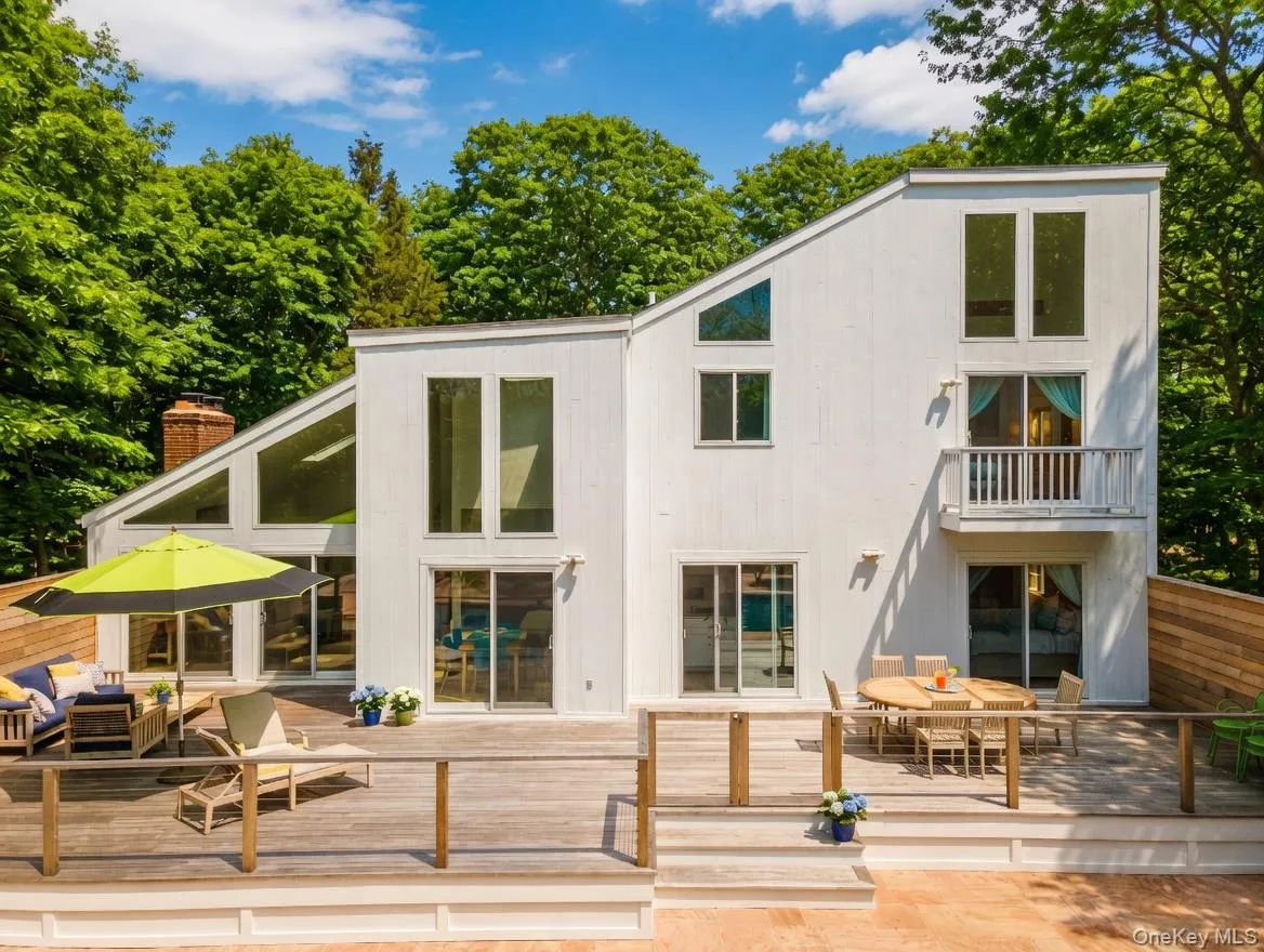 44 Diane Drive, East Hampton, NY, 4 Bedrooms Bedrooms, 6 Rooms Rooms,2 BathroomsBathrooms,Residential Lease,For Rent,Diane,0,1045230 44 Diane Drive, East Hampton, NY, 4 Bedrooms Bedrooms, 6 Rooms Rooms,2 BathroomsBathrooms,Residential Lease,For Rent,Diane,0,1045230