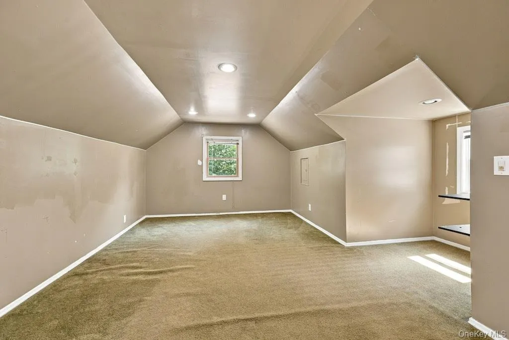 48 Private Road, Riverhead, NY, 4 Bedrooms Bedrooms, 10 Rooms Rooms,2 BathroomsBathrooms,Residential,For Rent,Private,0,1045233 48 Private Road, Riverhead, NY, 4 Bedrooms Bedrooms, 10 Rooms Rooms,2 BathroomsBathrooms,Residential,For Rent,Private,0,1045233