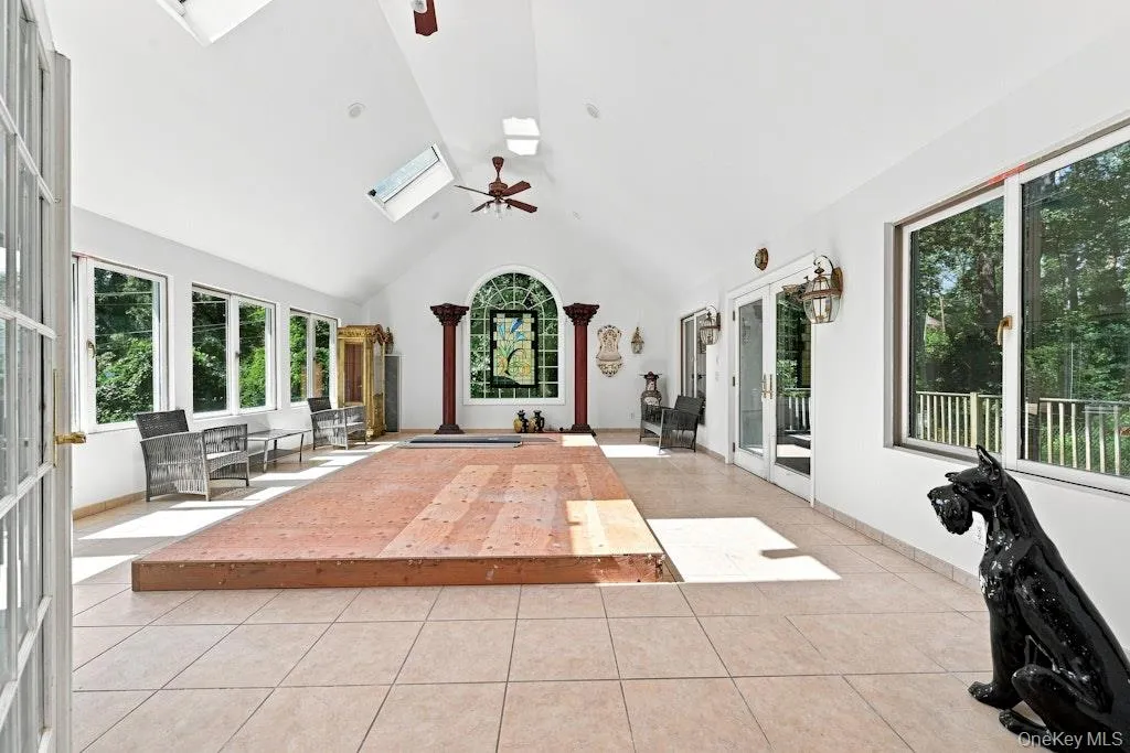 48 Private Road, Riverhead, NY, 4 Bedrooms Bedrooms, 10 Rooms Rooms,2 BathroomsBathrooms,Residential,For Rent,Private,0,1045233 48 Private Road, Riverhead, NY, 4 Bedrooms Bedrooms, 10 Rooms Rooms,2 BathroomsBathrooms,Residential,For Rent,Private,0,1045233