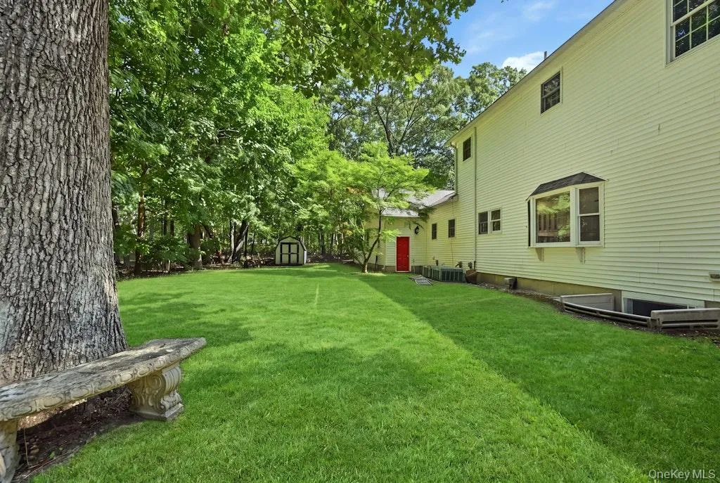 48 Private Road, Riverhead, NY, 4 Bedrooms Bedrooms, 10 Rooms Rooms,2 BathroomsBathrooms,Residential,For Rent,Private,0,1045233 48 Private Road, Riverhead, NY, 4 Bedrooms Bedrooms, 10 Rooms Rooms,2 BathroomsBathrooms,Residential,For Rent,Private,0,1045233